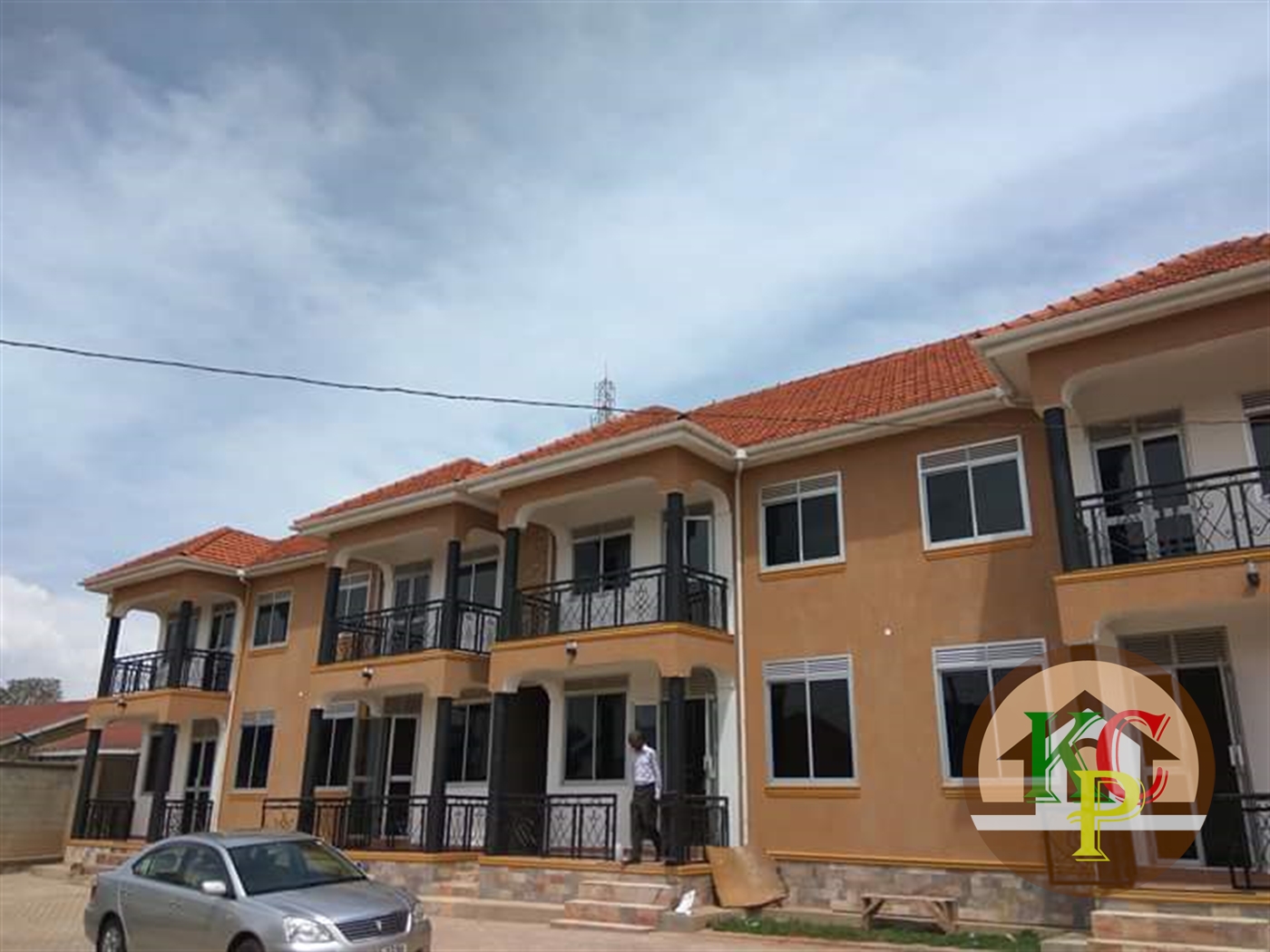 Duplex for rent in Naalya Kampala