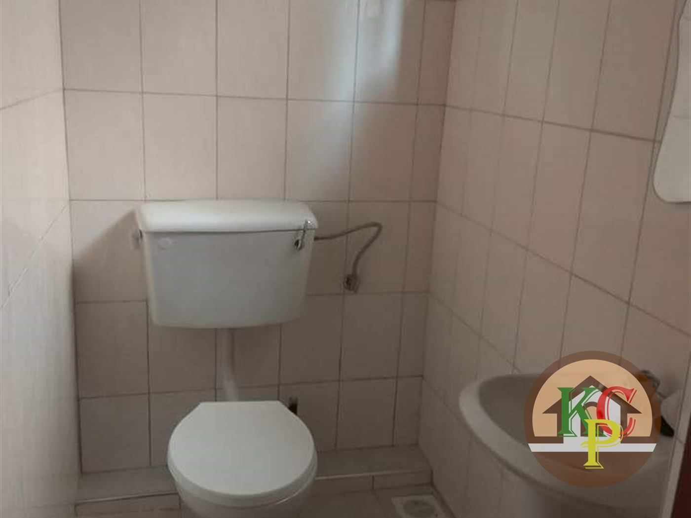 Duplex for rent in Naalya Kampala