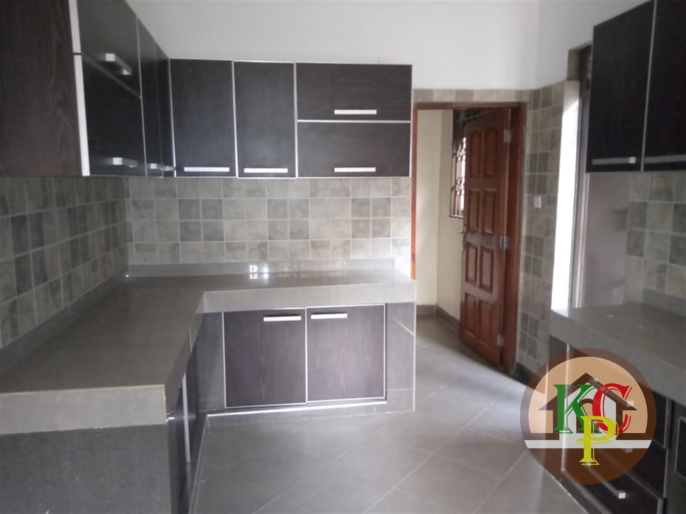 Bungalow for rent in Muyenga Kampala