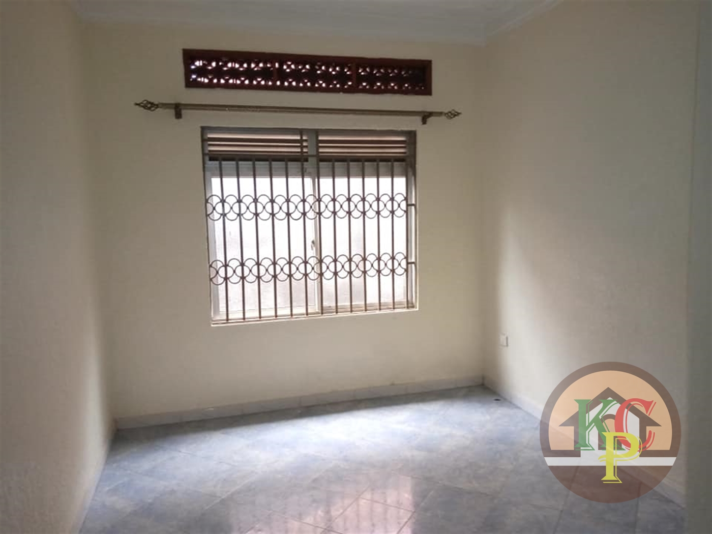 Bungalow for rent in Muyenga Kampala