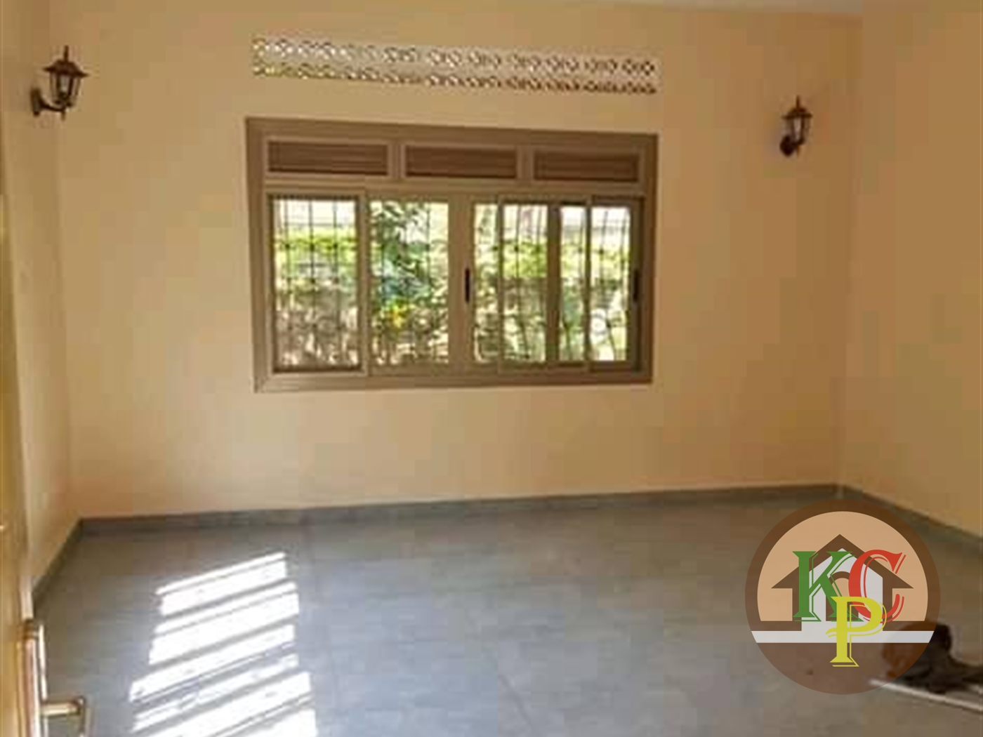 Semi Detached for rent in Najjera Kampala