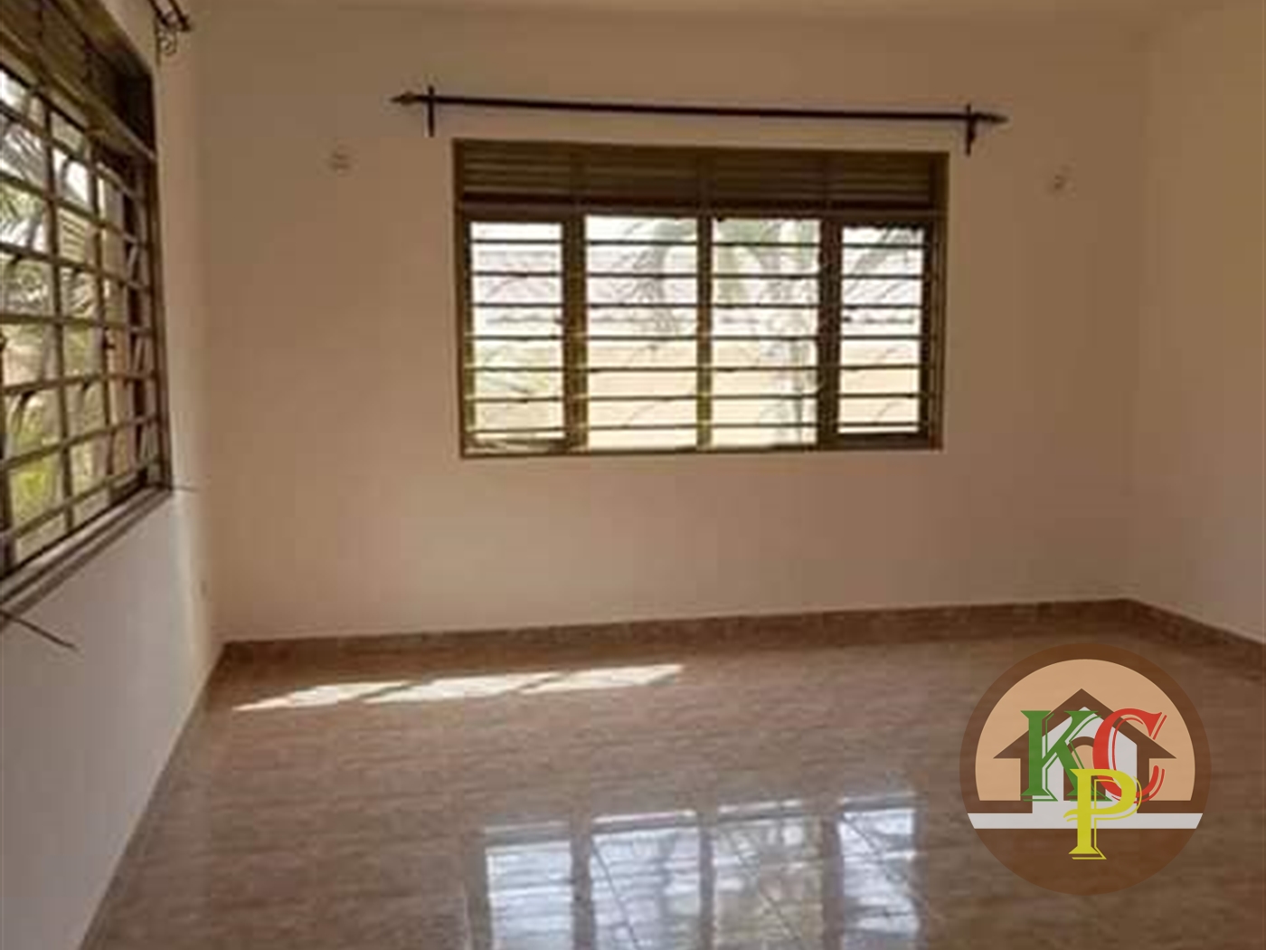 Semi Detached for rent in Najjera Kampala