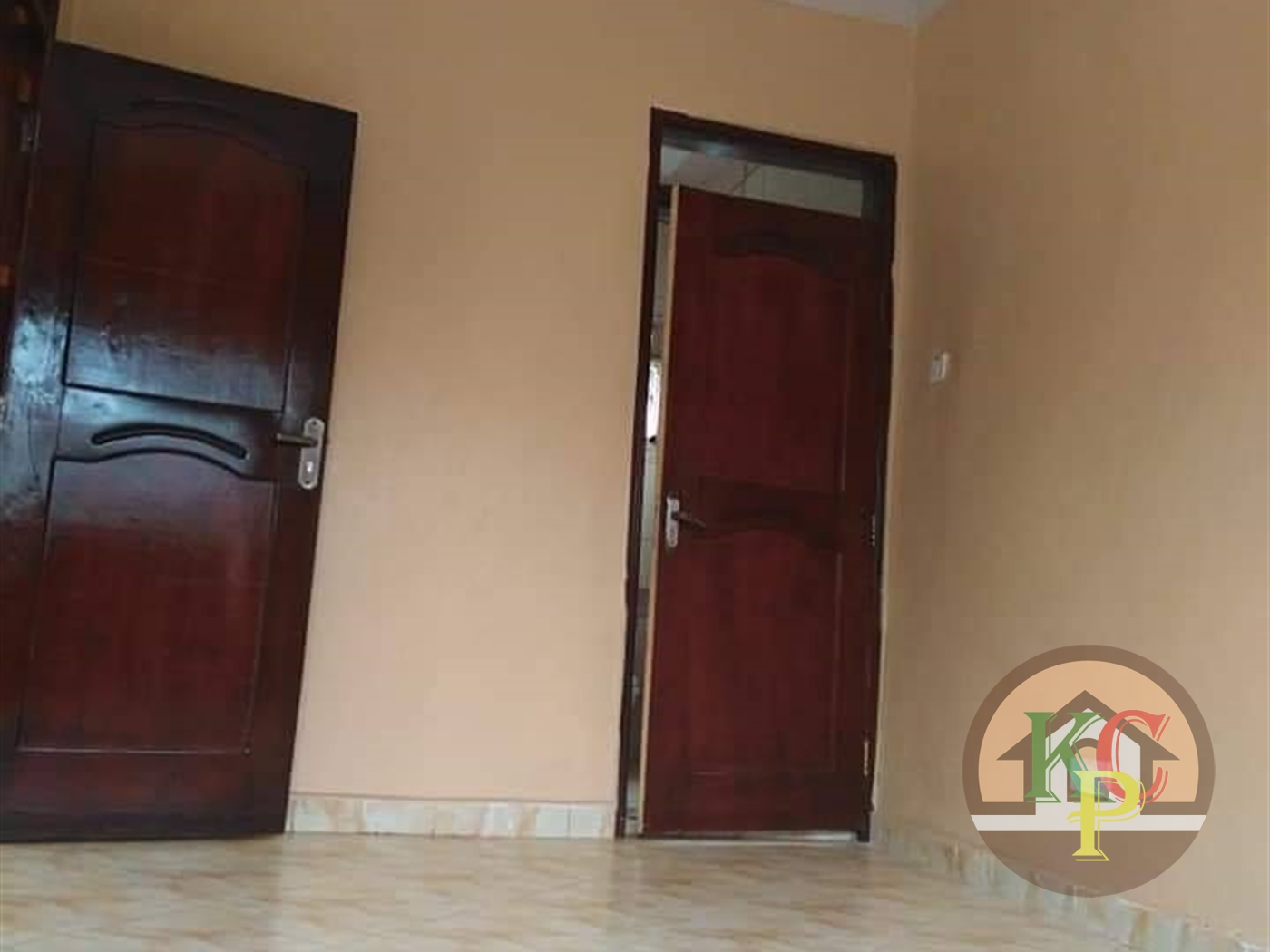 Semi Detached for rent in Kyanja Kampala