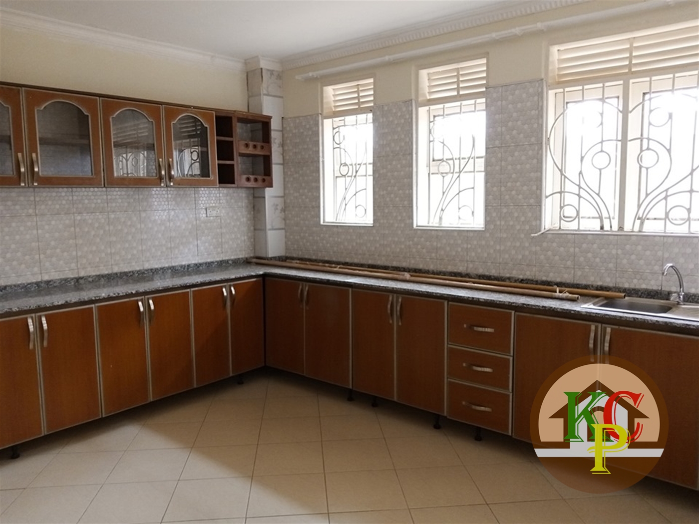 Apartment for rent in Namugongo Wakiso