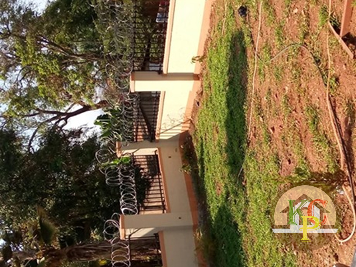 Bungalow for rent in Kansanga Kampala