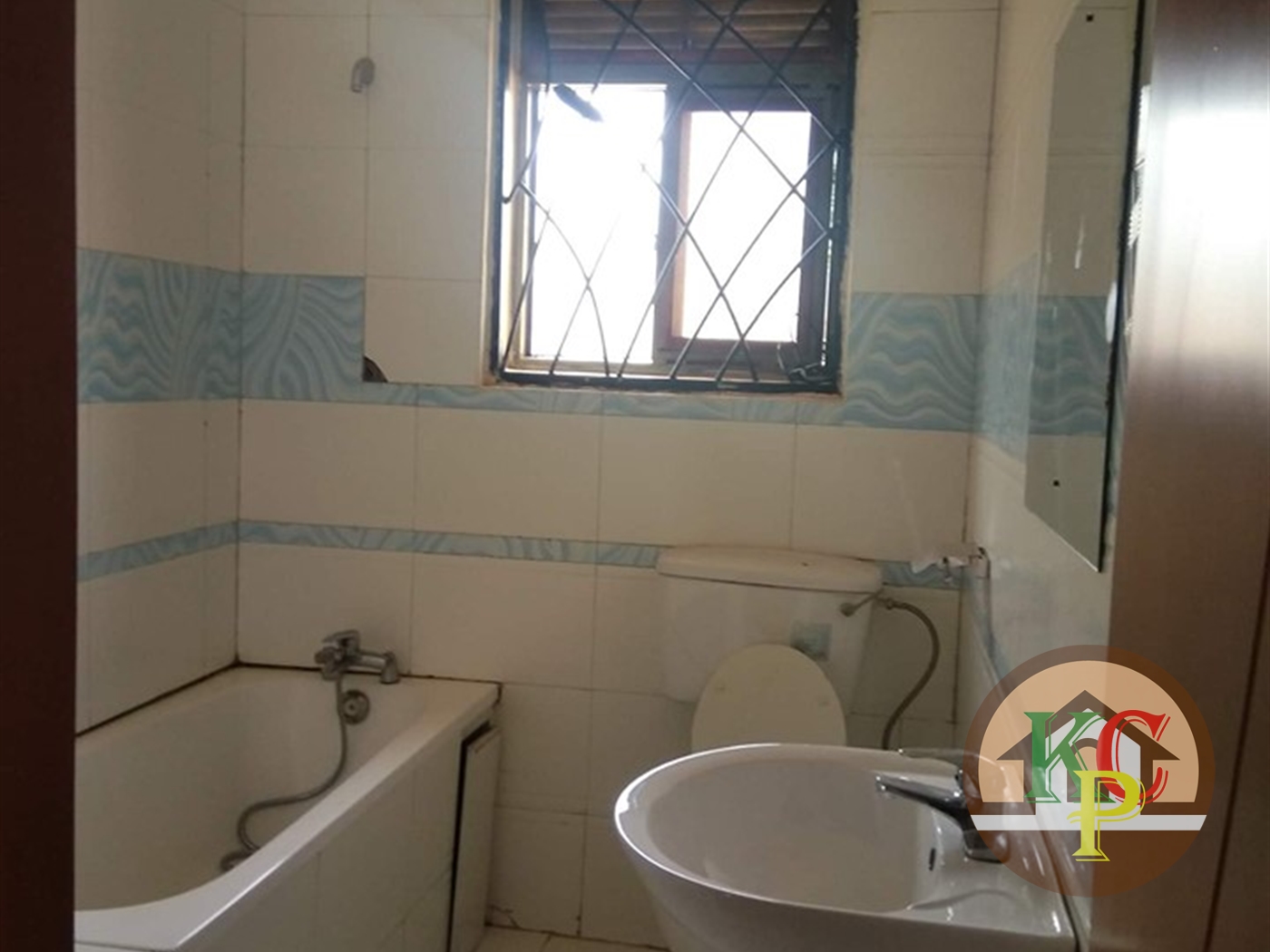 Apartment for rent in Kiwaatule Kampala