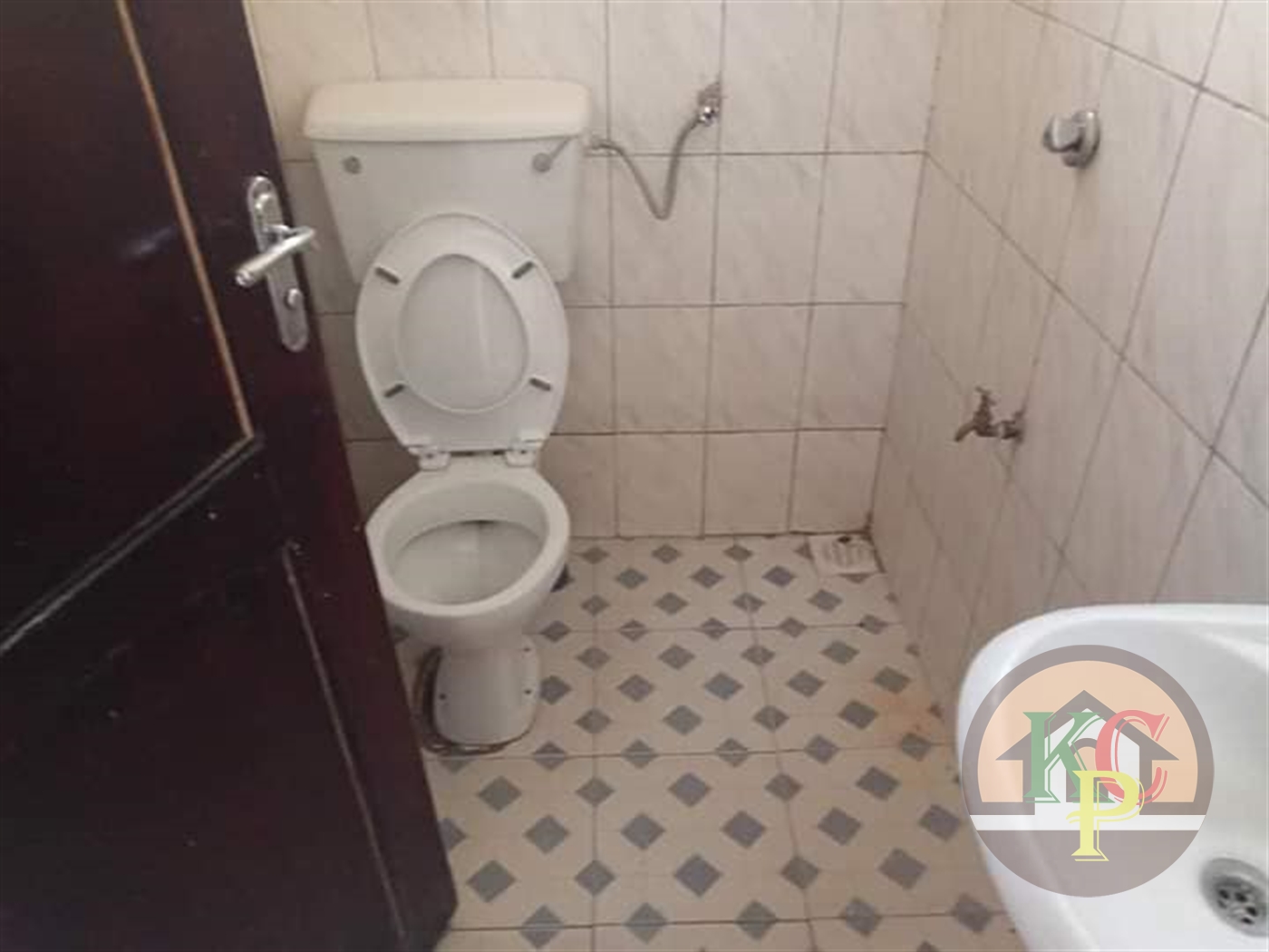 Apartment for rent in Kiwaatule Kampala