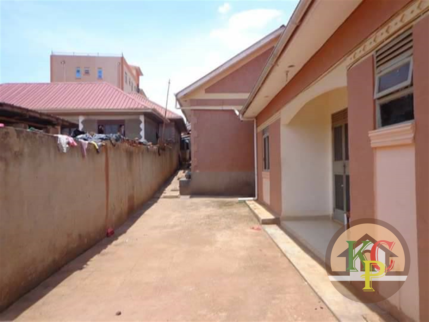 Semi Detached for rent in Kyaliwajjala Wakiso