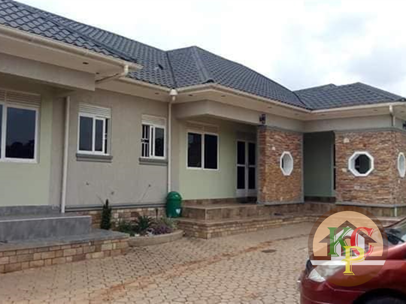 Semi Detached for rent in Najjera Kampala