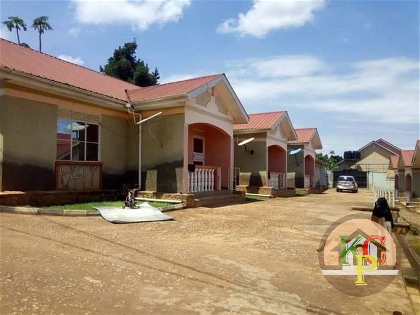 Semi Detached for rent in Mpererwe Kampala