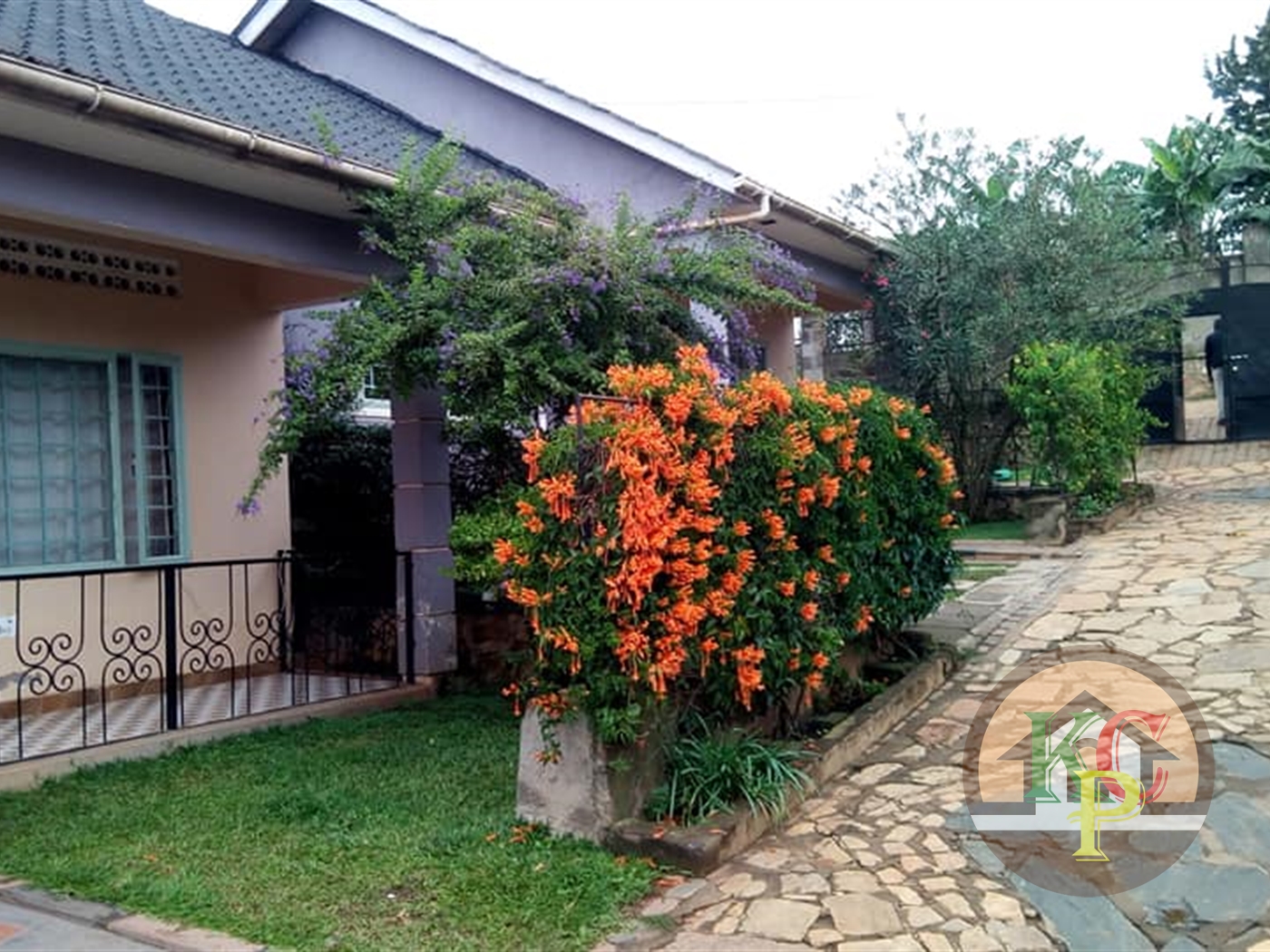 Semi Detached for rent in Najjera Kampala