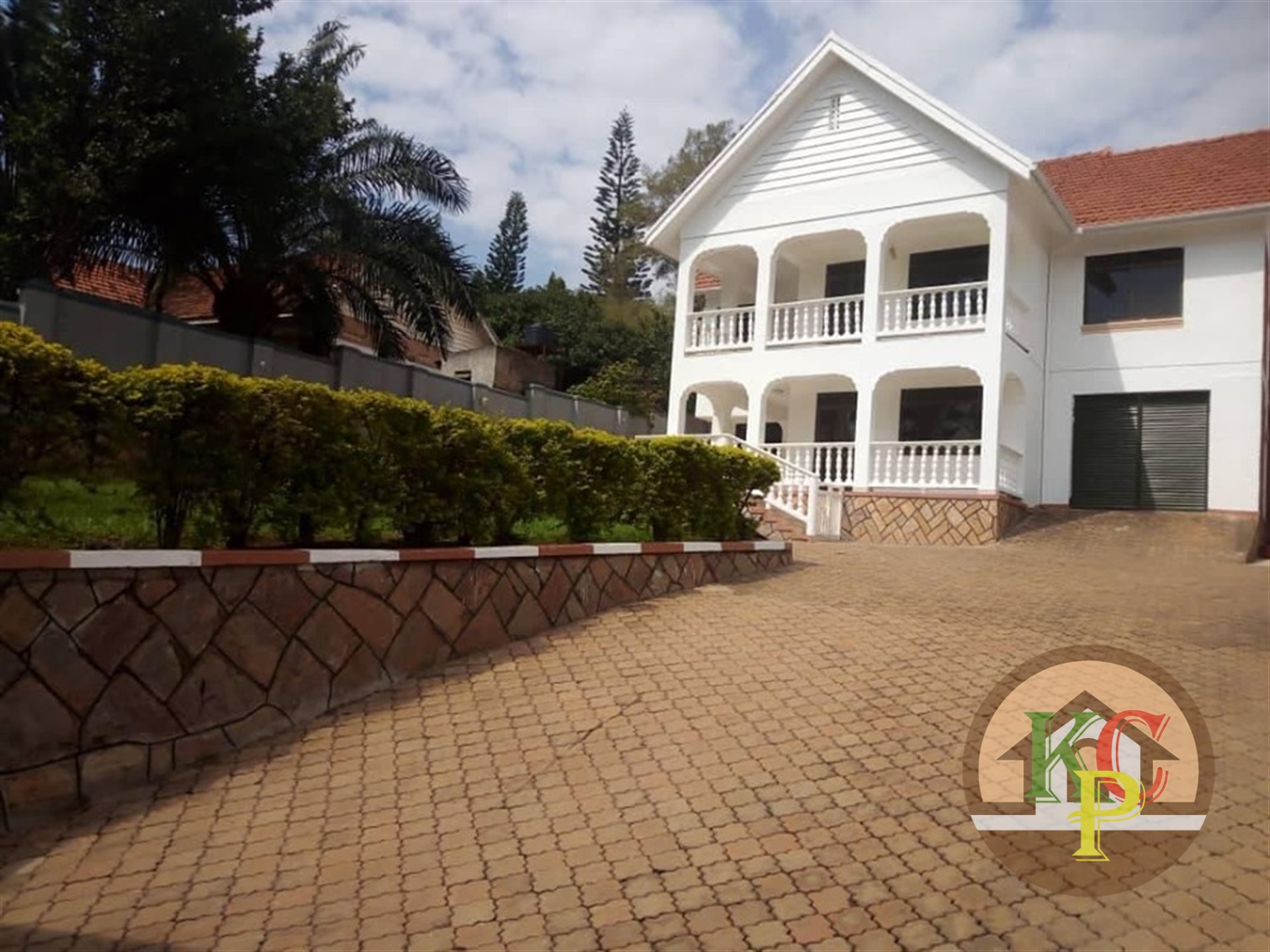 Mansion for sale in Naguru Kampala