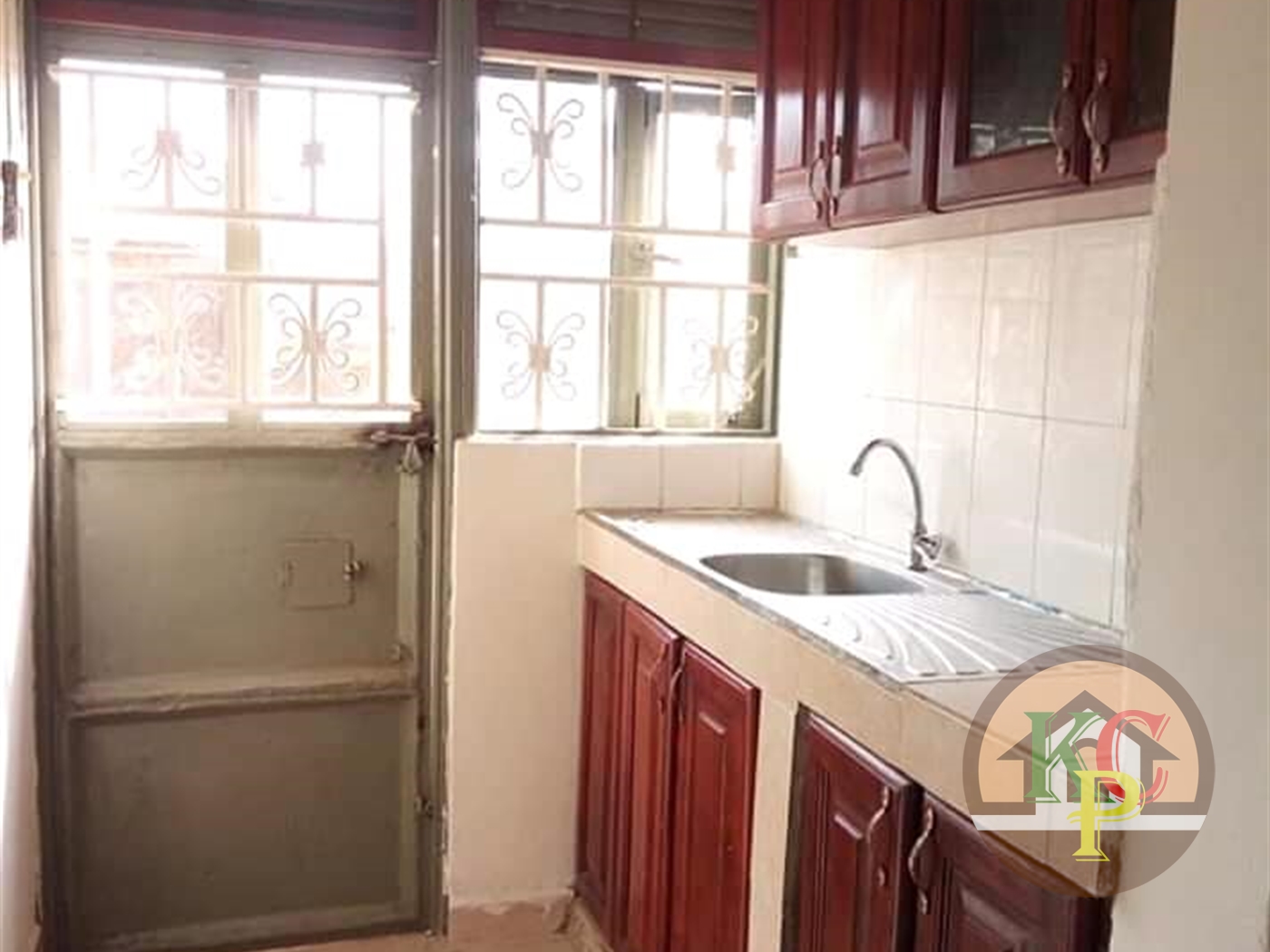 Semi Detached for rent in Bweyogerere Wakiso