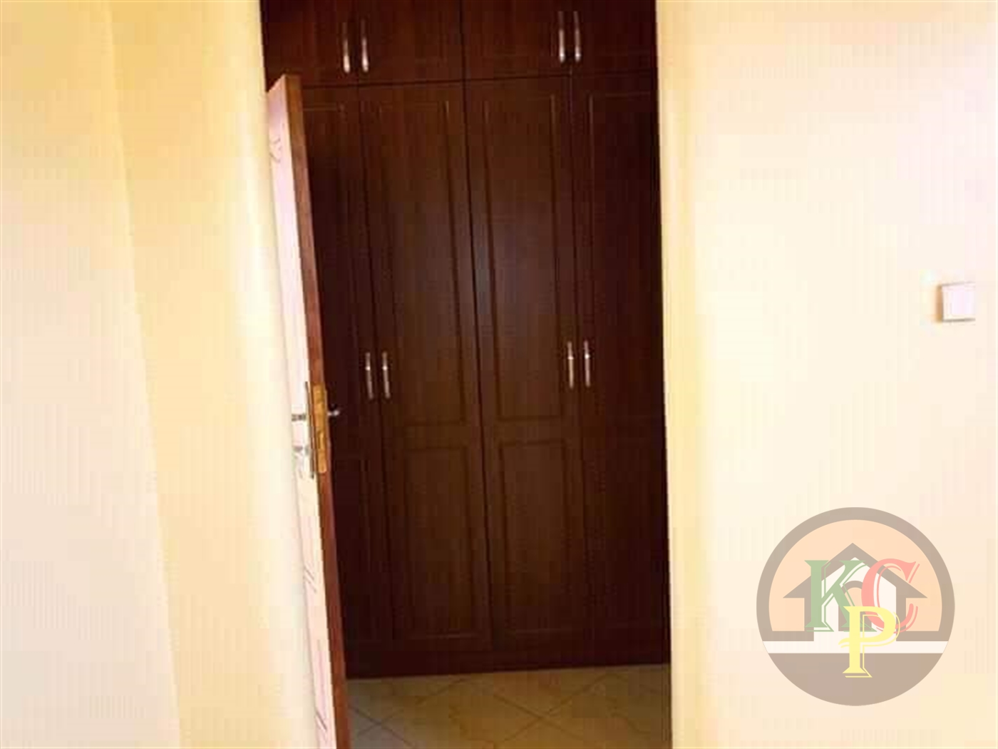 Semi Detached for rent in Najjera Kampala