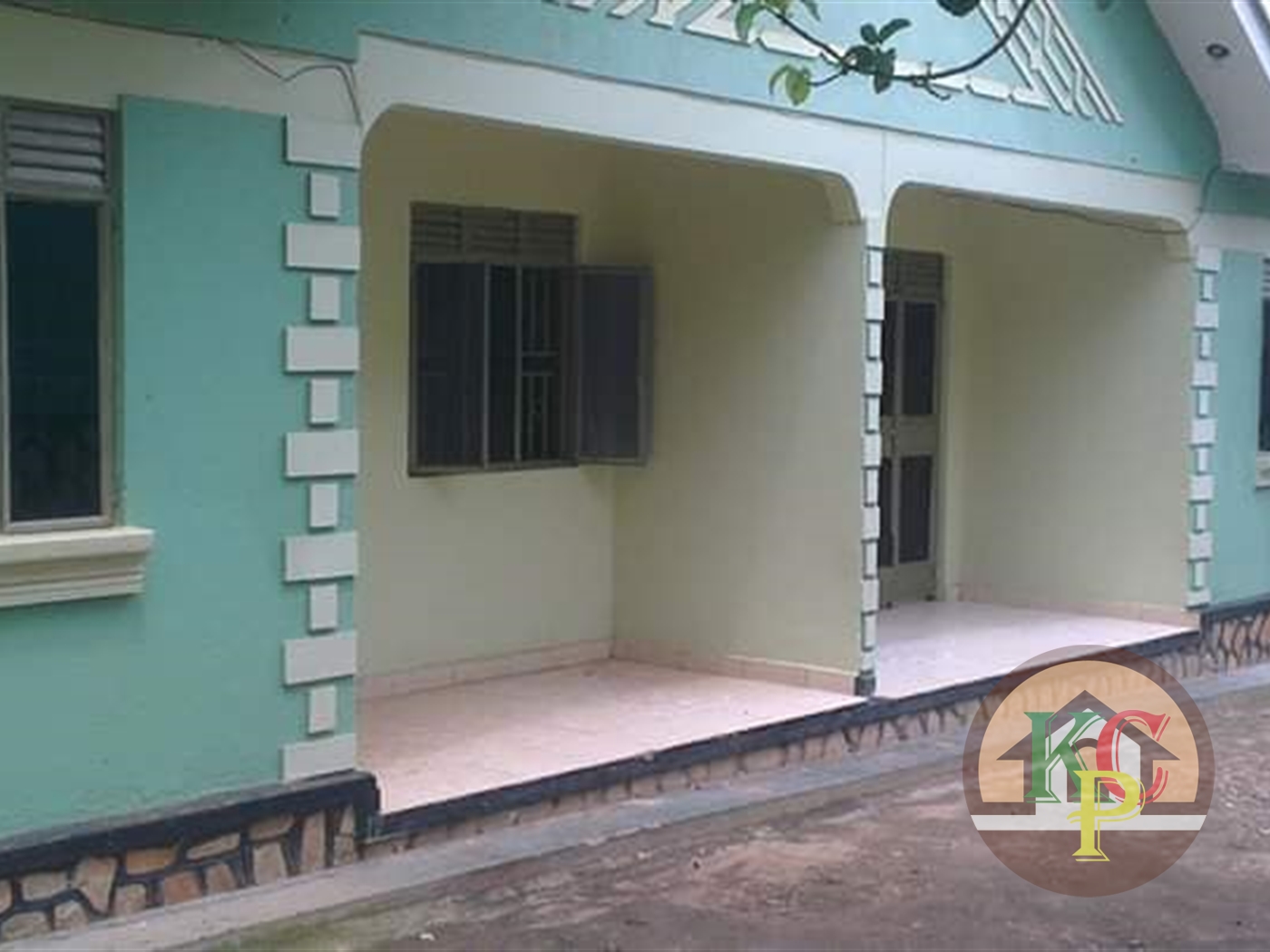 Semi Detached for rent in Bweyogerere Wakiso