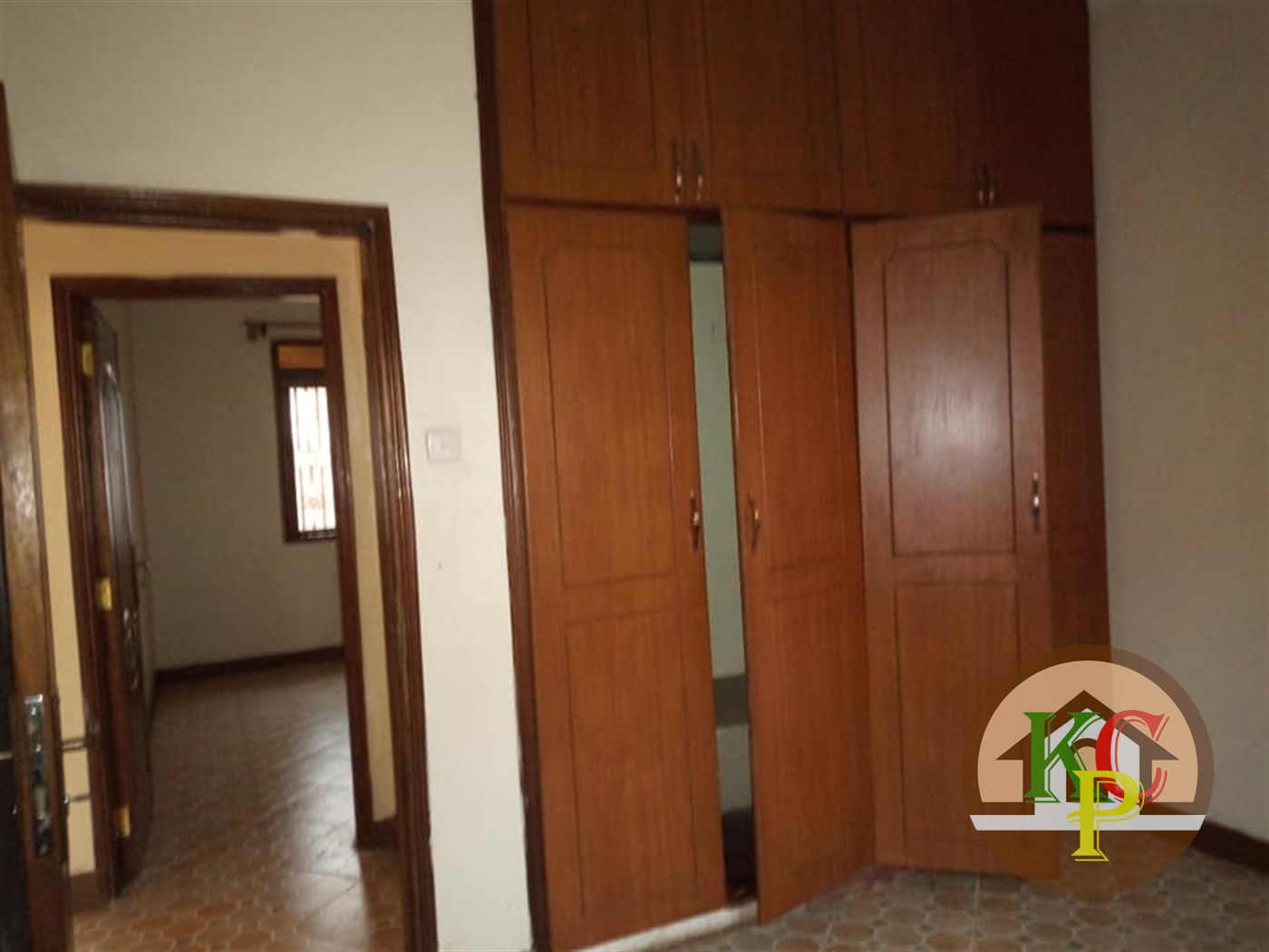 Semi Detached for rent in Bweyogerere Wakiso