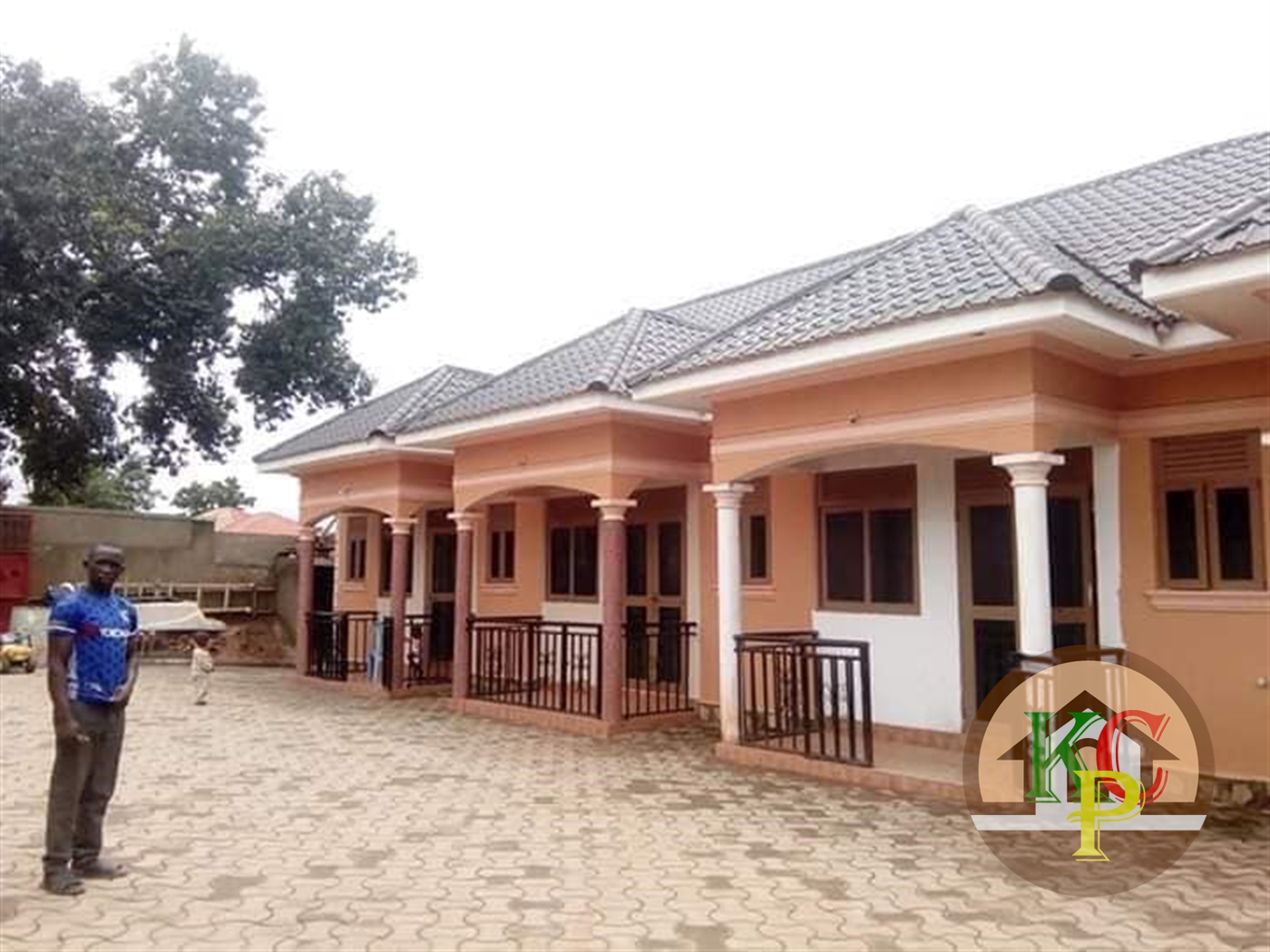 Semi Detached for rent in Bweyogerere Wakiso