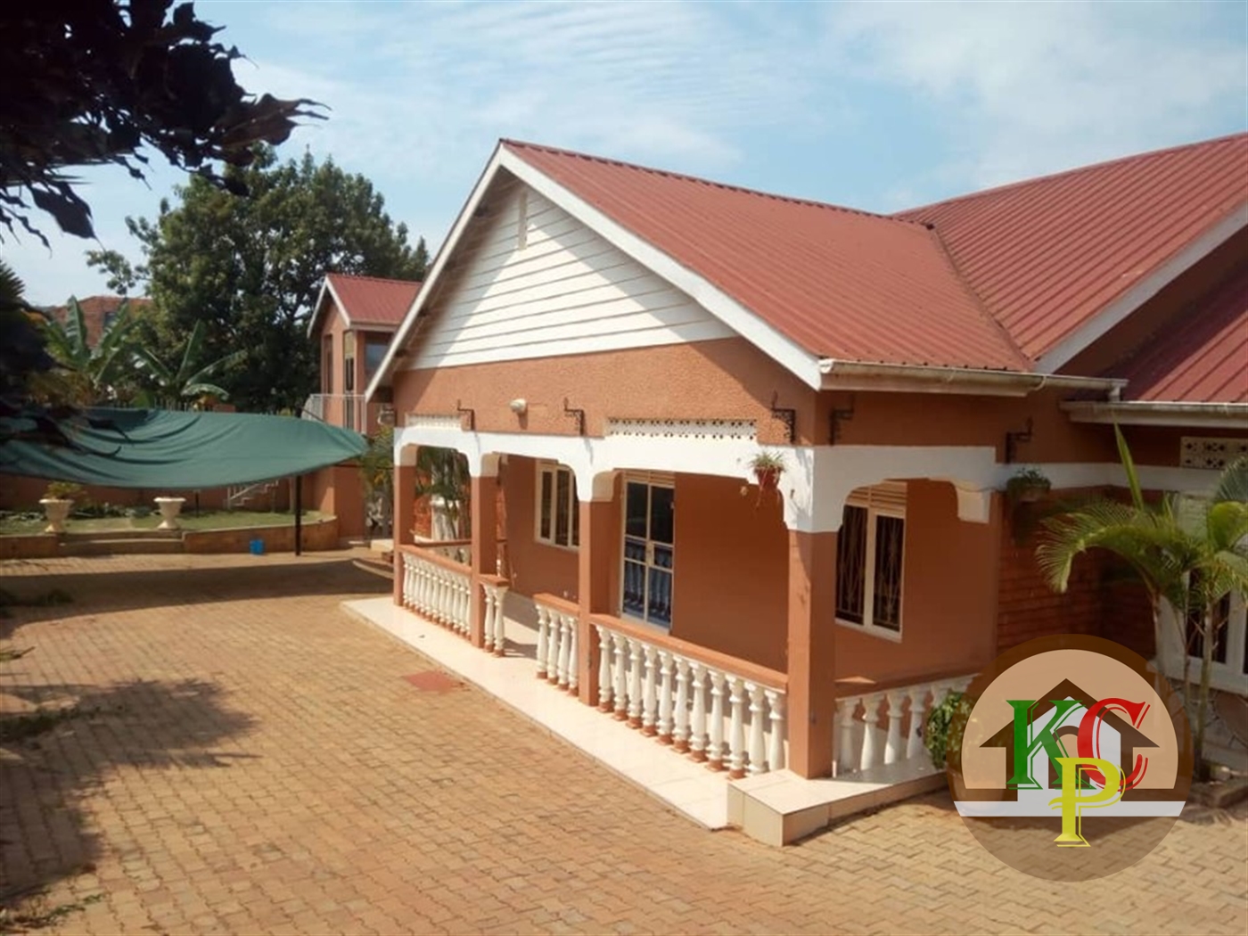 Bungalow for sale in Bweyogerere Kampala