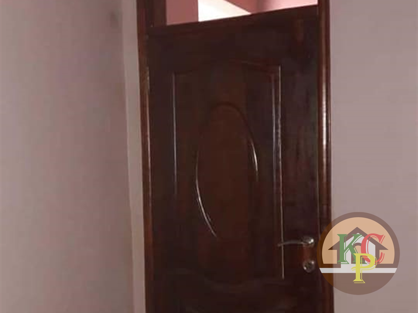 Semi Detached for rent in Makindye Kampala