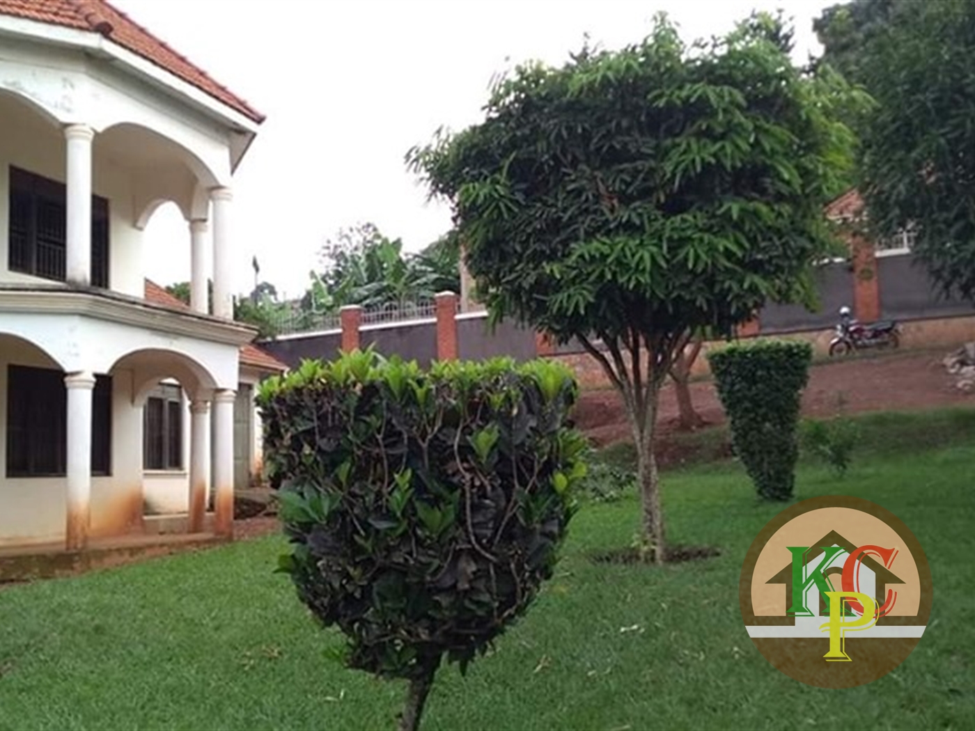 Shell House for sale in Kitende Wakiso