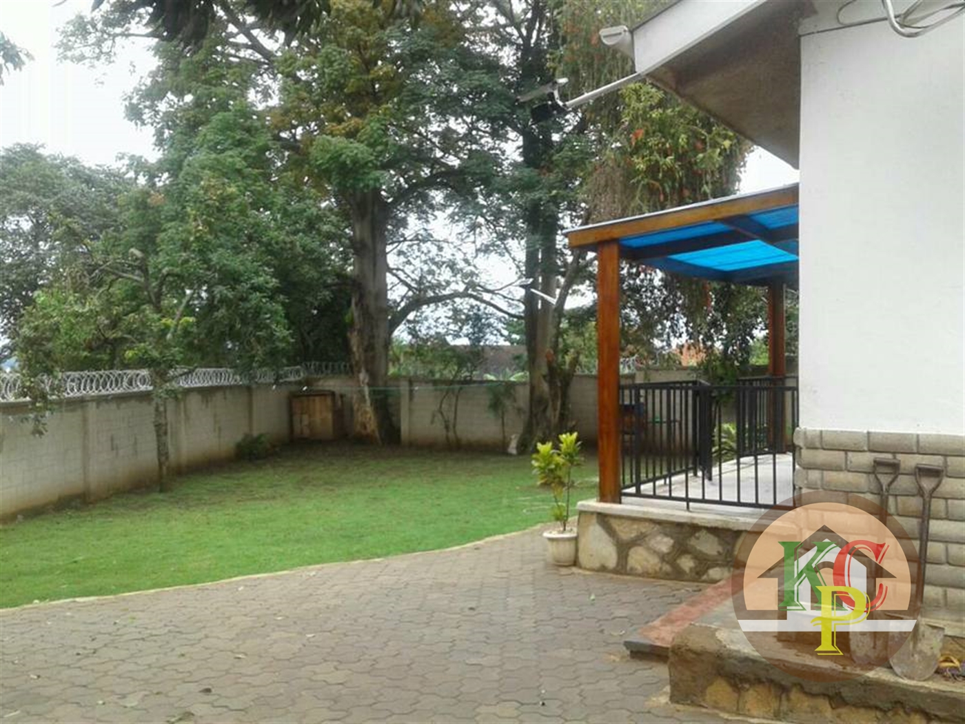 Semi Detached for rent in Munyonyo Kampala