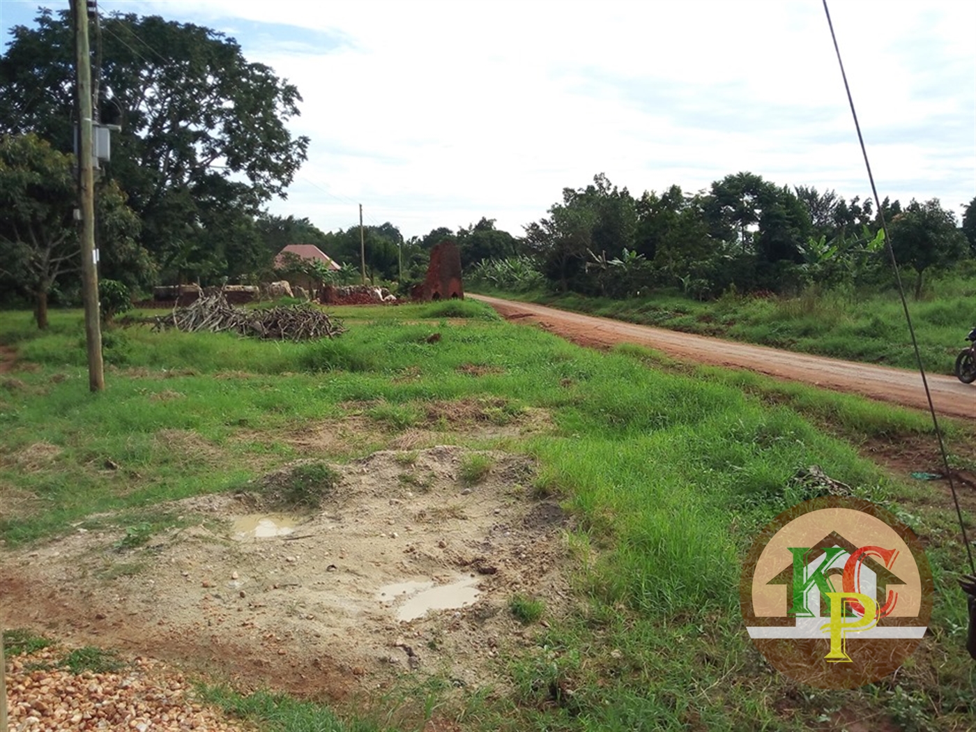 Residential Land for sale in Kakiri Mpigi