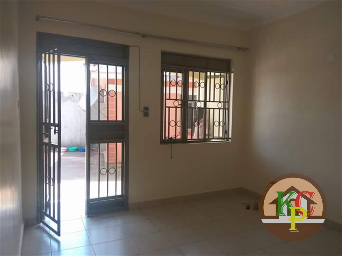 Semi Detached for rent in Mbalwa Wakiso