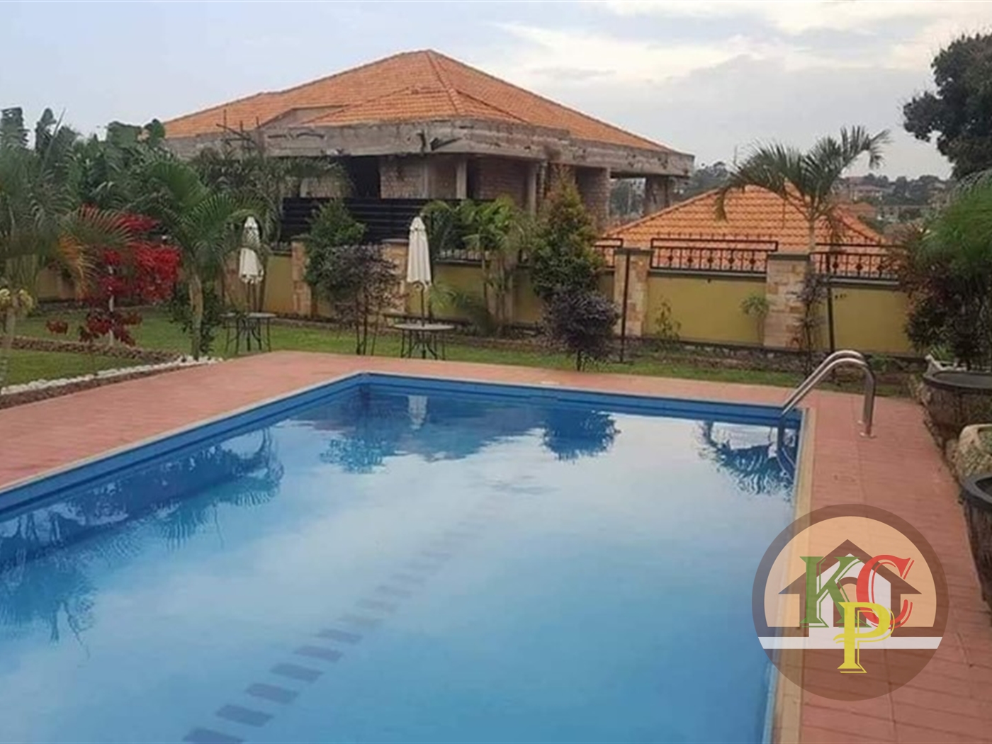 Mansion for sale in Naalya Kampala