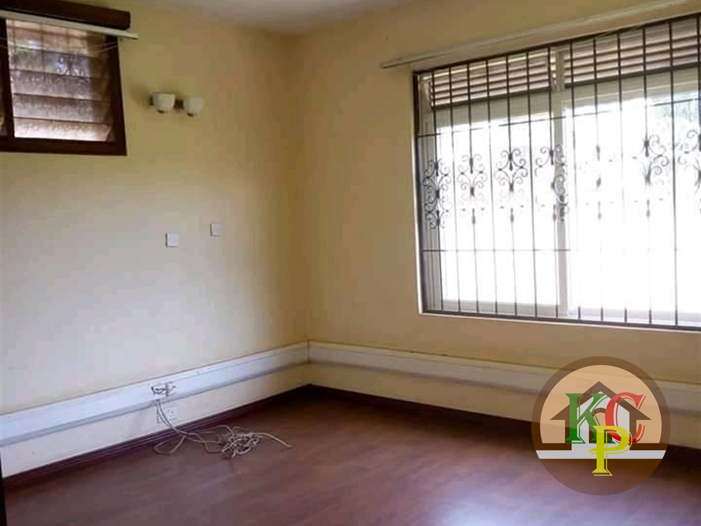 Bungalow for rent in Kololo Kampala