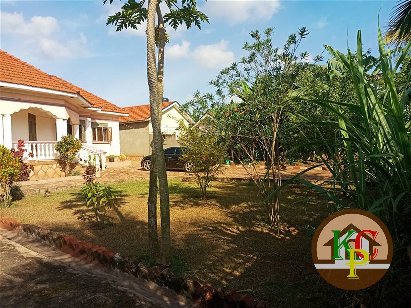 Bungalow for sale in Bweyogerere Kampala