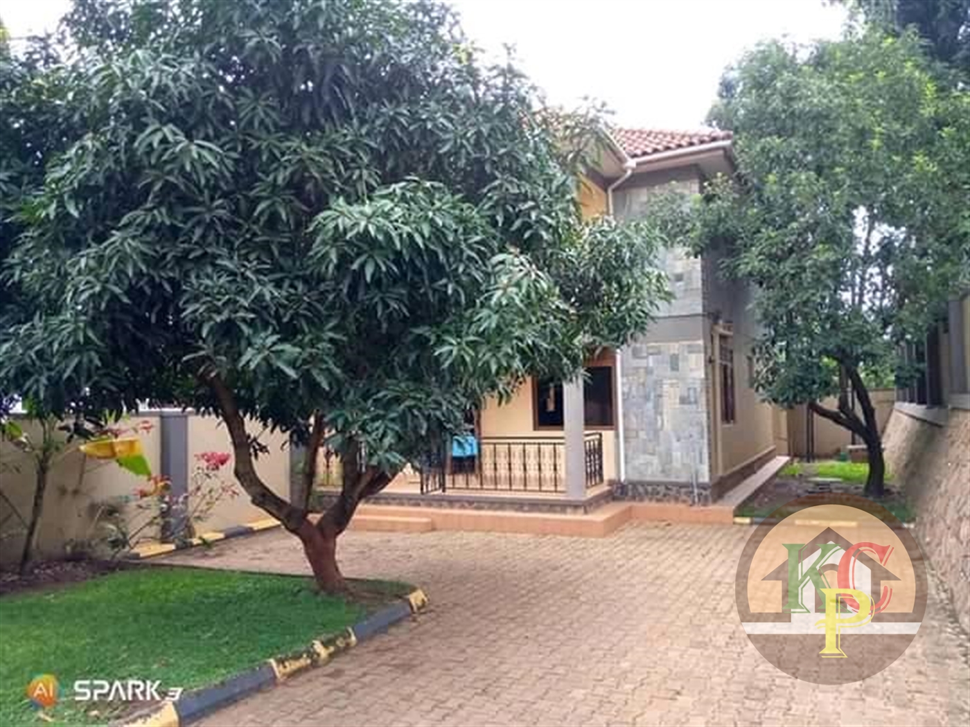 Mansion for rent in Muyenga Kampala