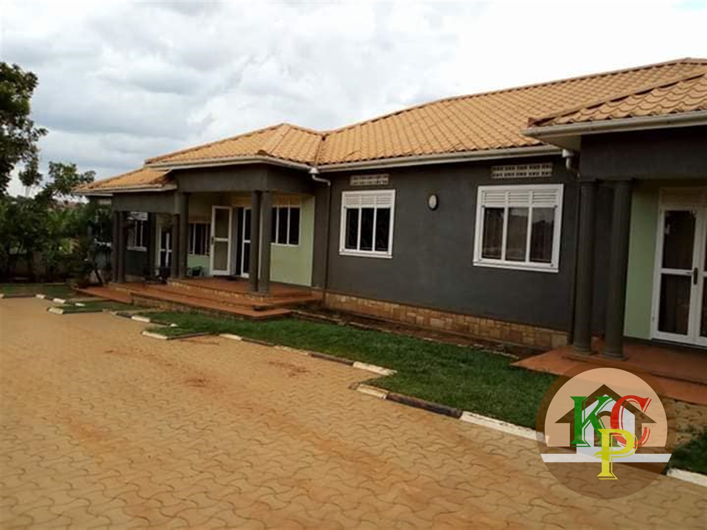 Semi Detached for rent in Najjera Kampala