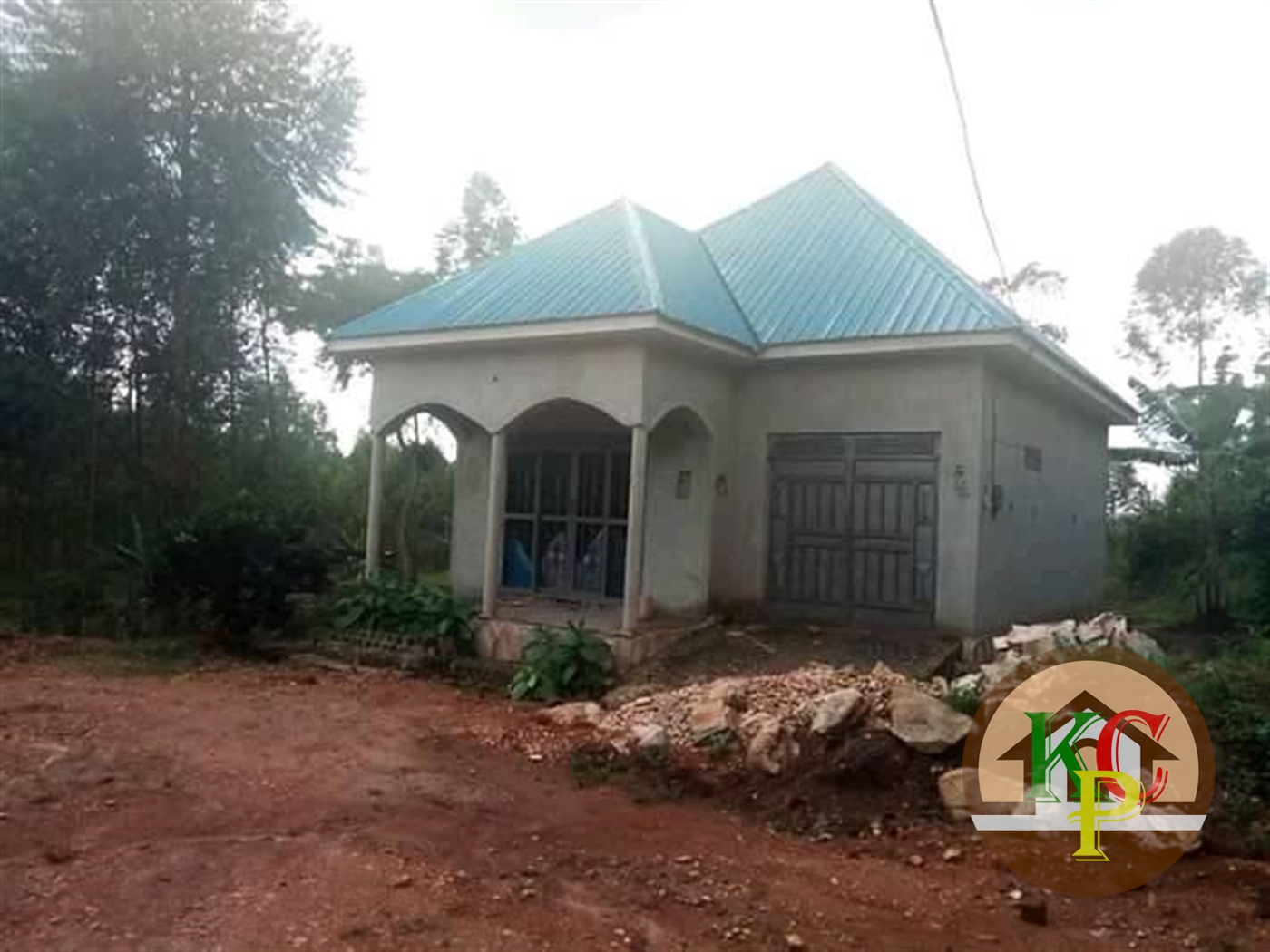 Shell House for sale in Kakiri Wakiso