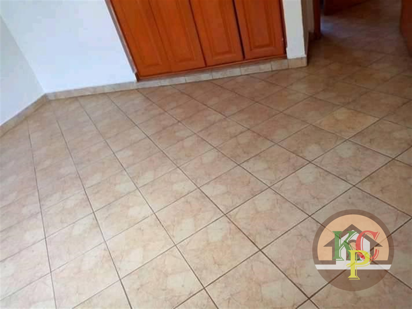 Semi Detached for rent in Mbuya Kampala