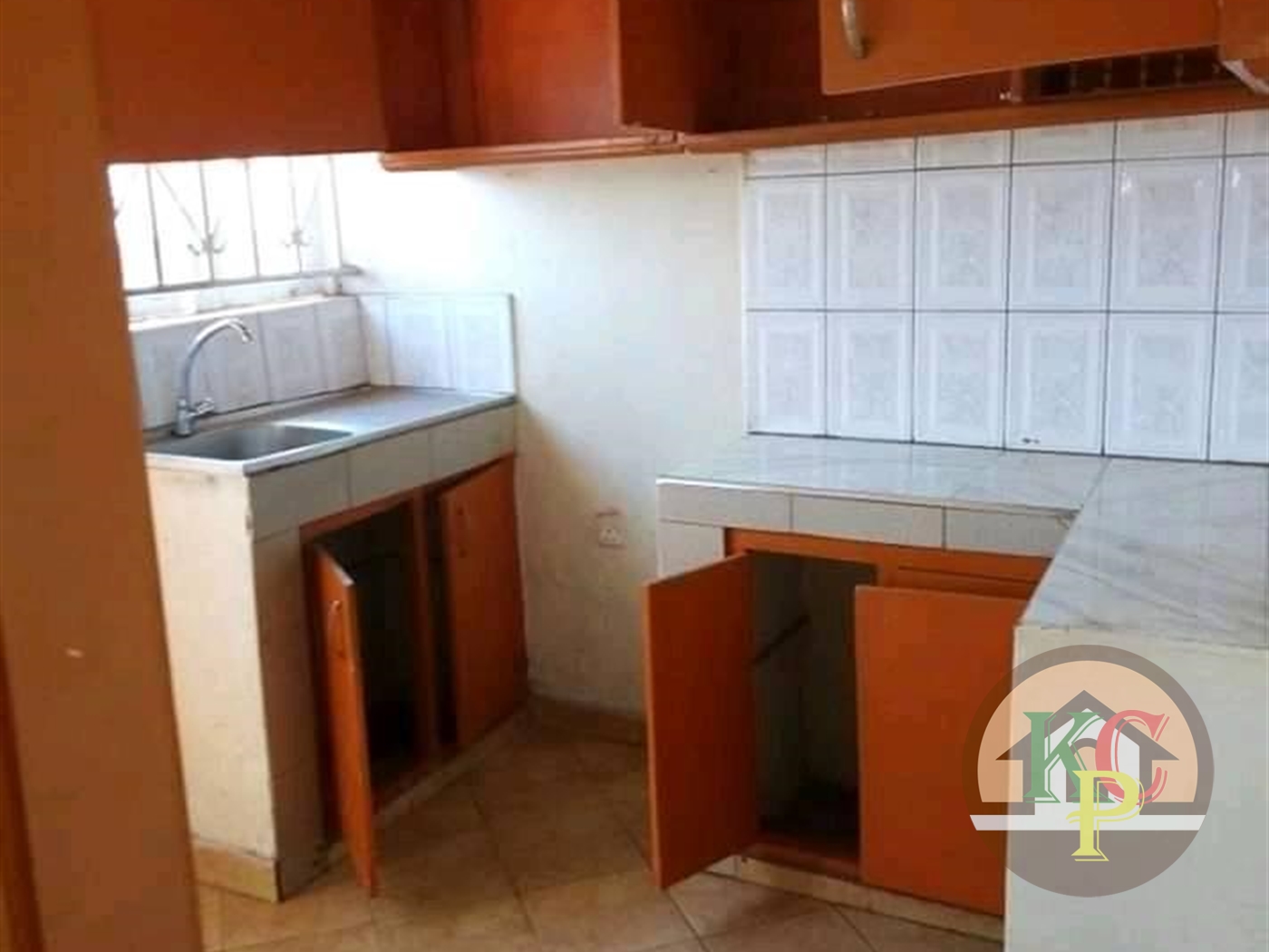 Semi Detached for rent in Mbuya Kampala