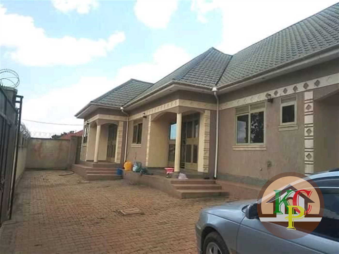 Semi Detached for rent in Naalya Kampala