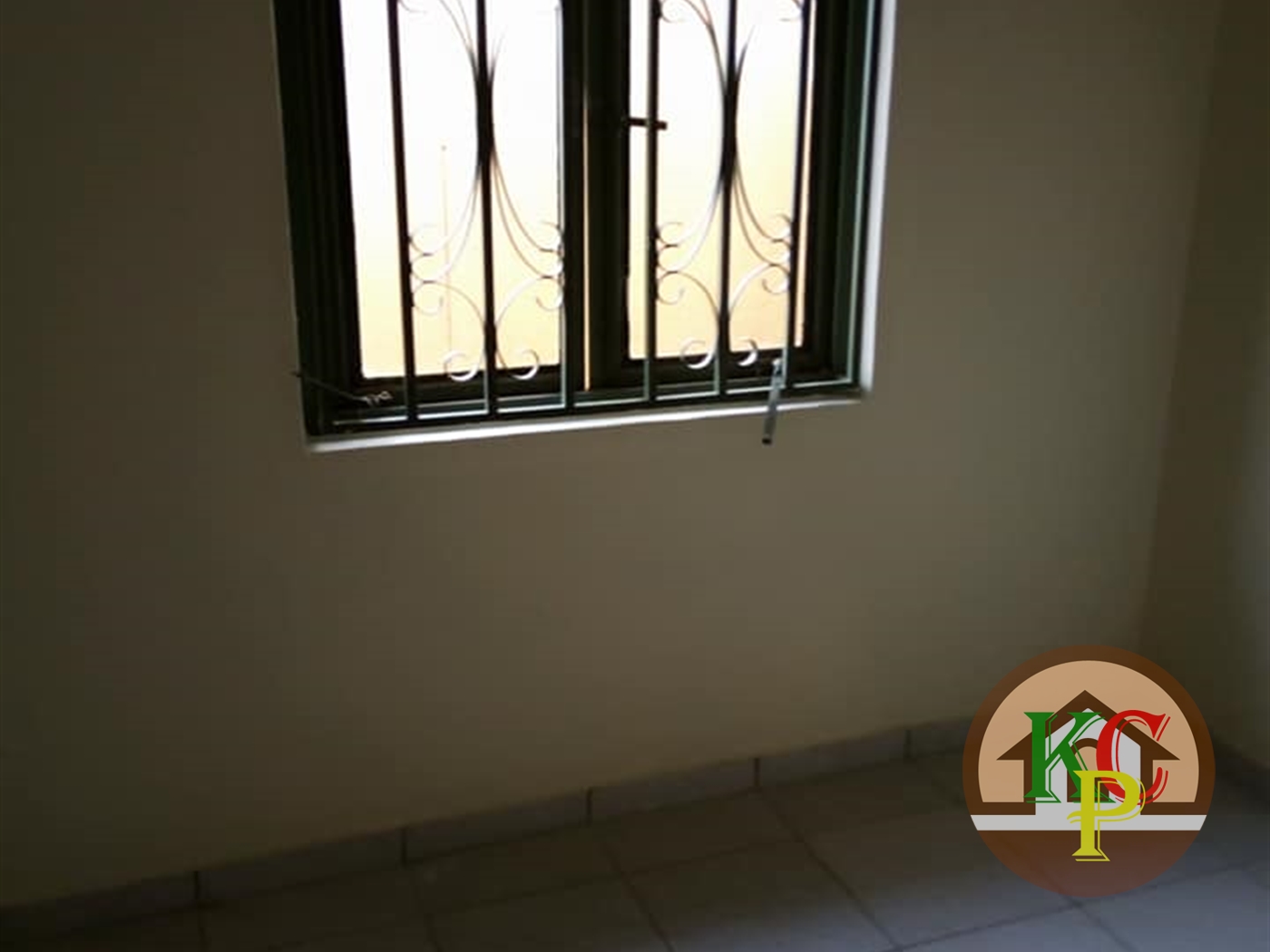 Semi Detached for rent in Bweyogerere Wakiso