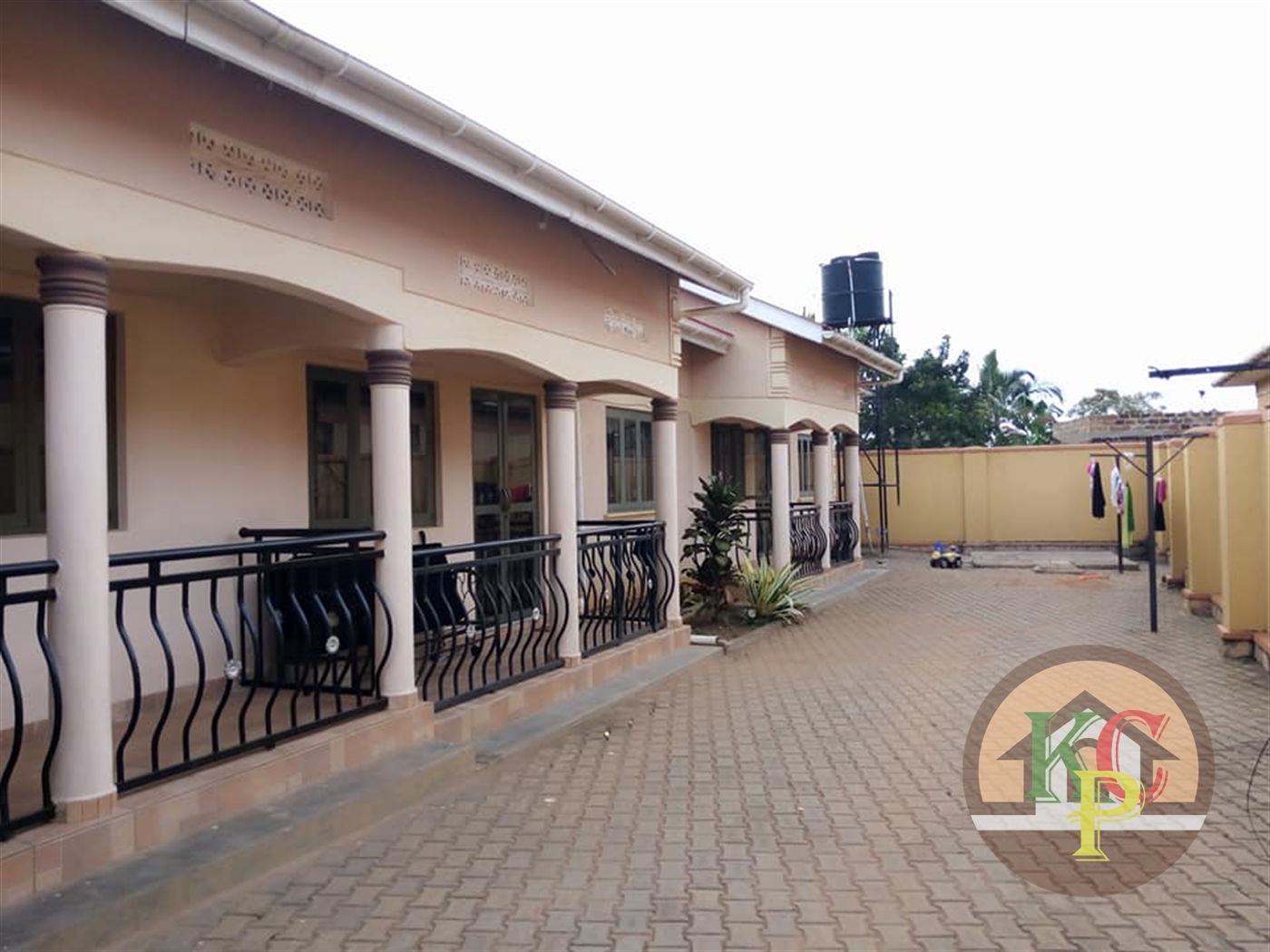 Semi Detached for rent in Bweyogerere Wakiso