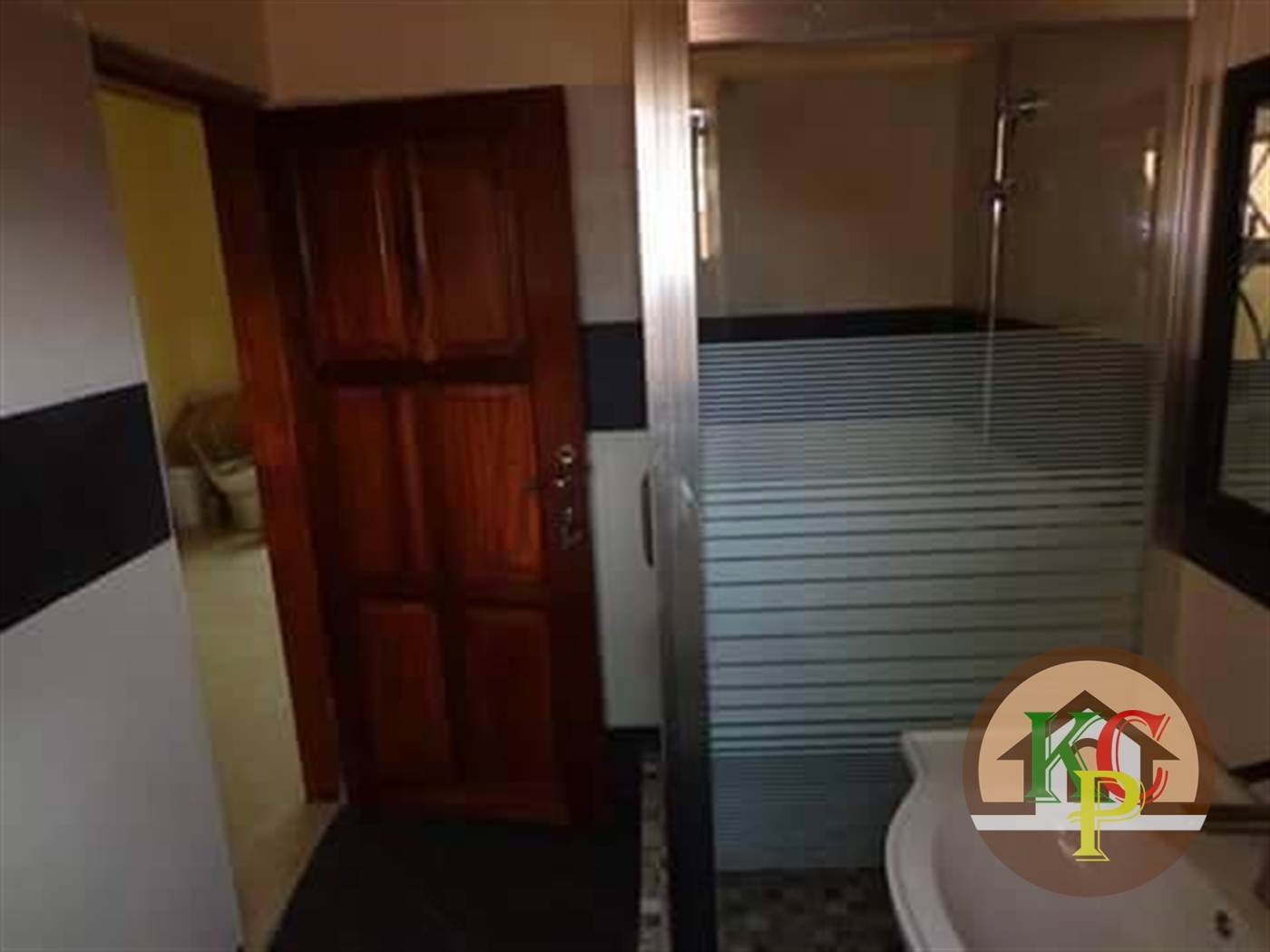 Semi Detached for rent in Bweyogerere Kampala