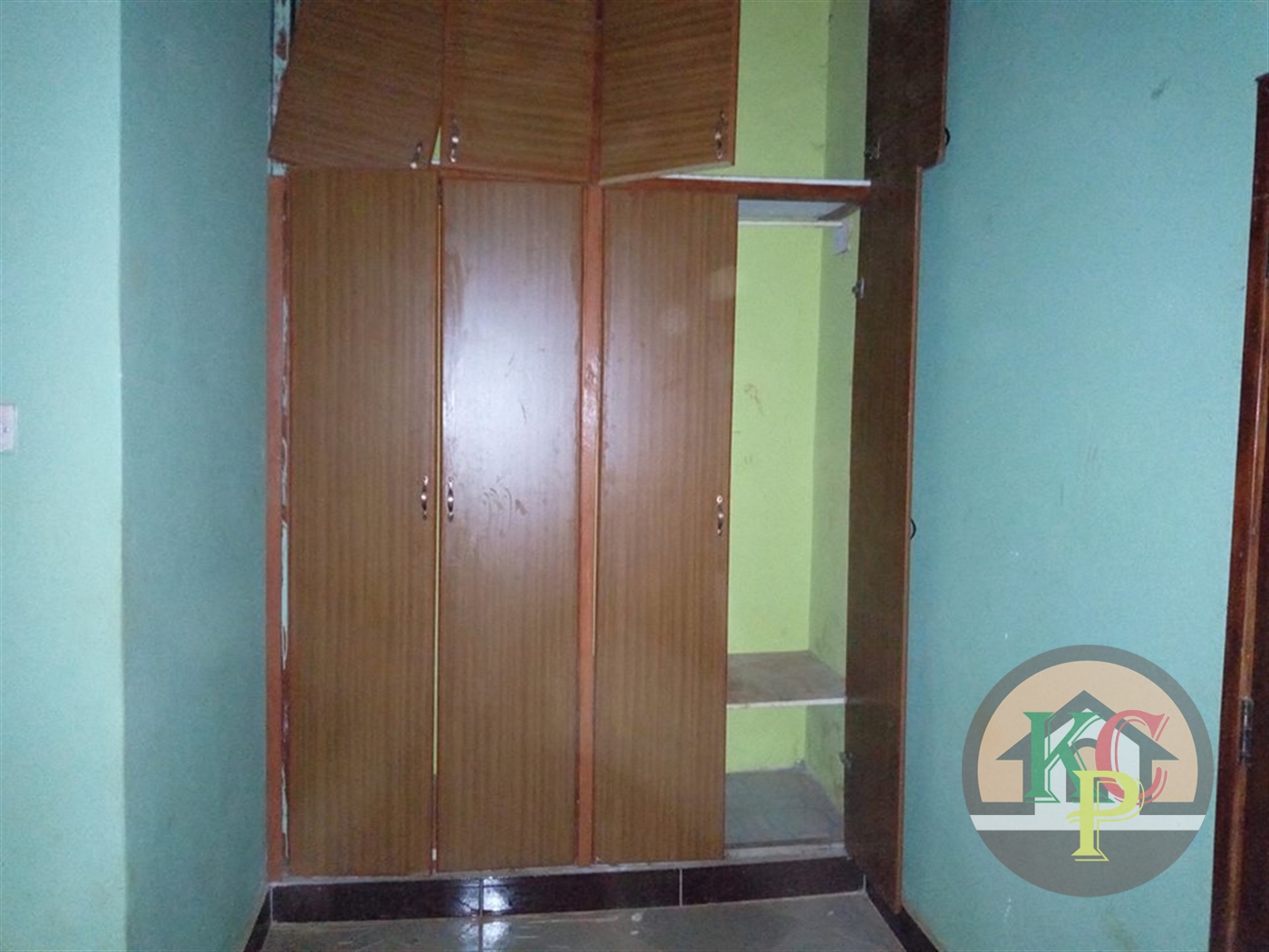 Semi Detached for rent in Bweyogerere Wakiso