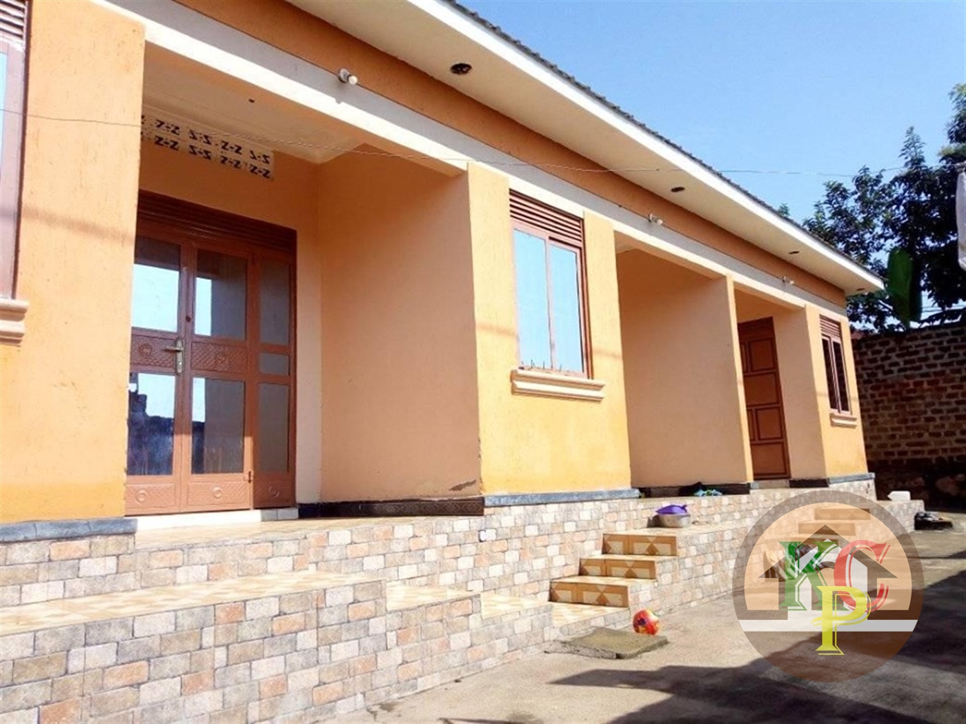 Semi Detached for rent in Mpererwe Kampala