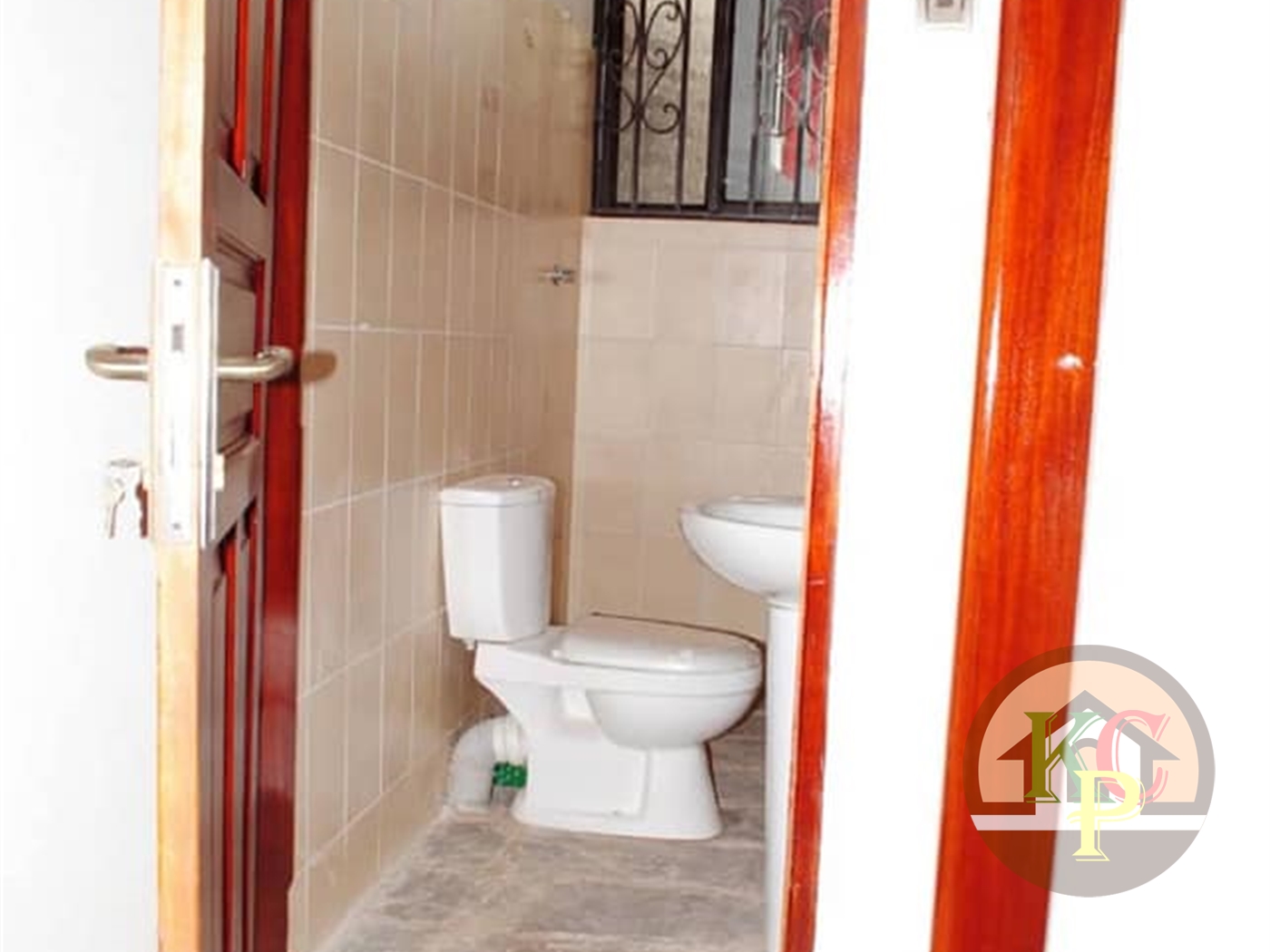 Duplex for rent in Najjera Kampala