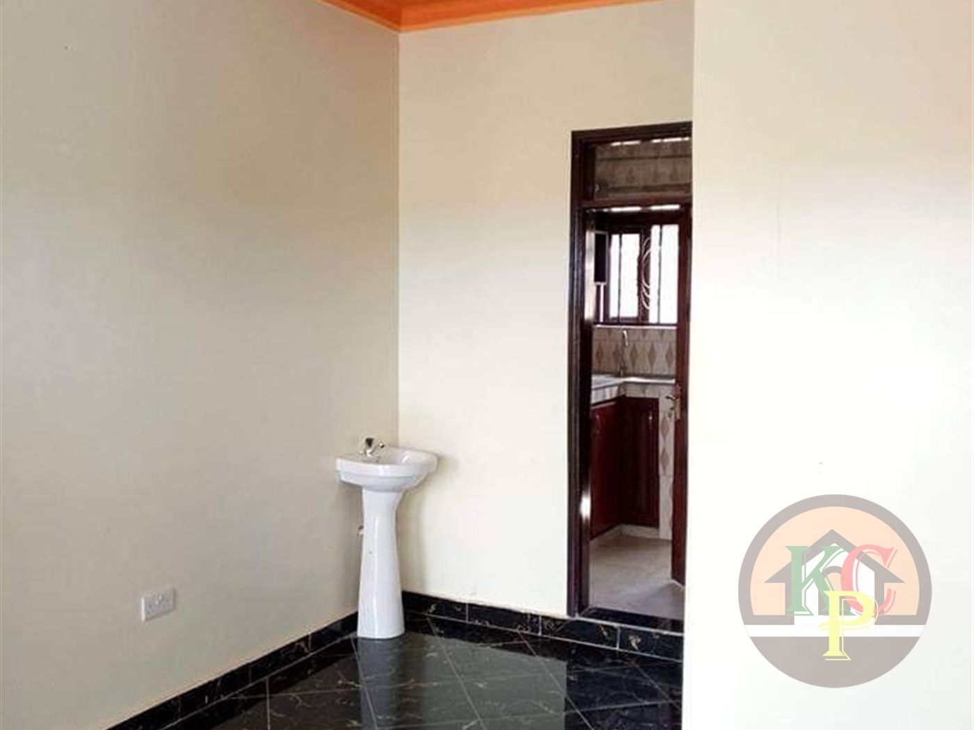 Semi Detached for rent in Kyanja Kampala