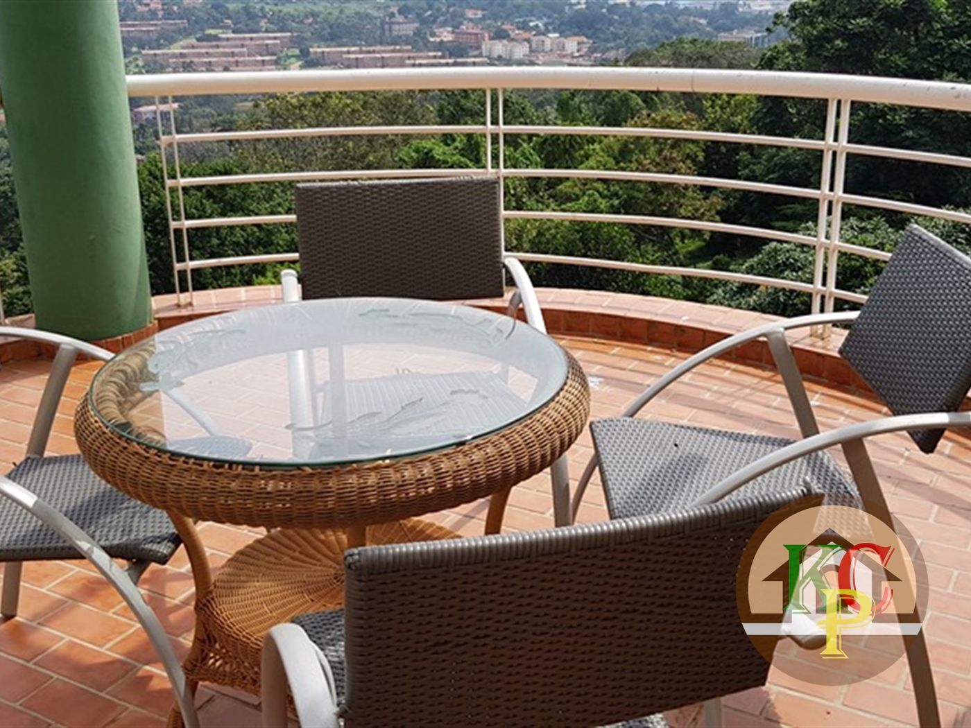 Mansion for rent in Mbuya Kampala