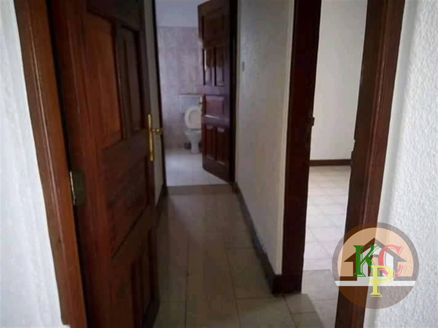 Bungalow for rent in Kololo Kampala