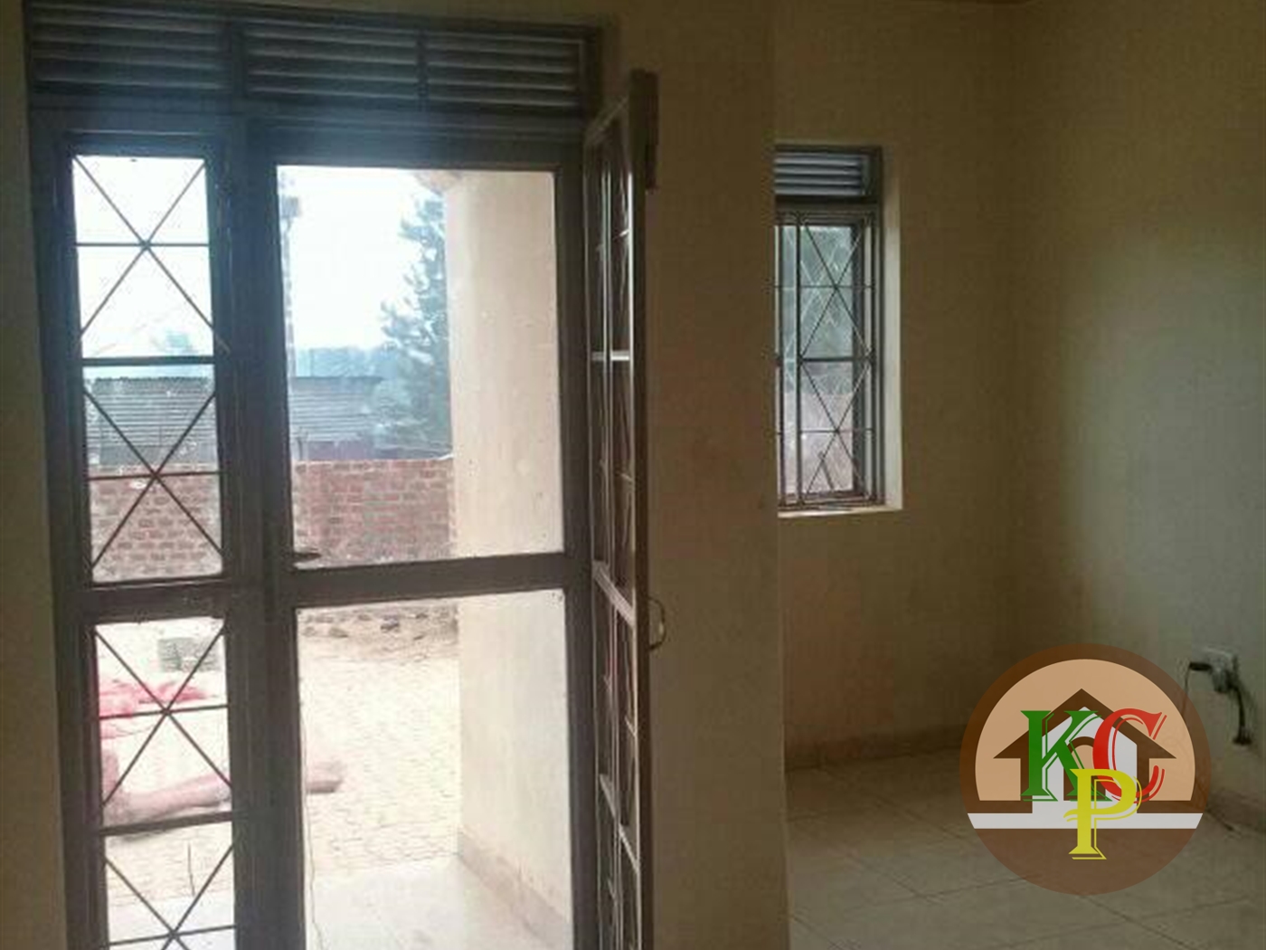 Semi Detached for rent in Mpererwe Kampala