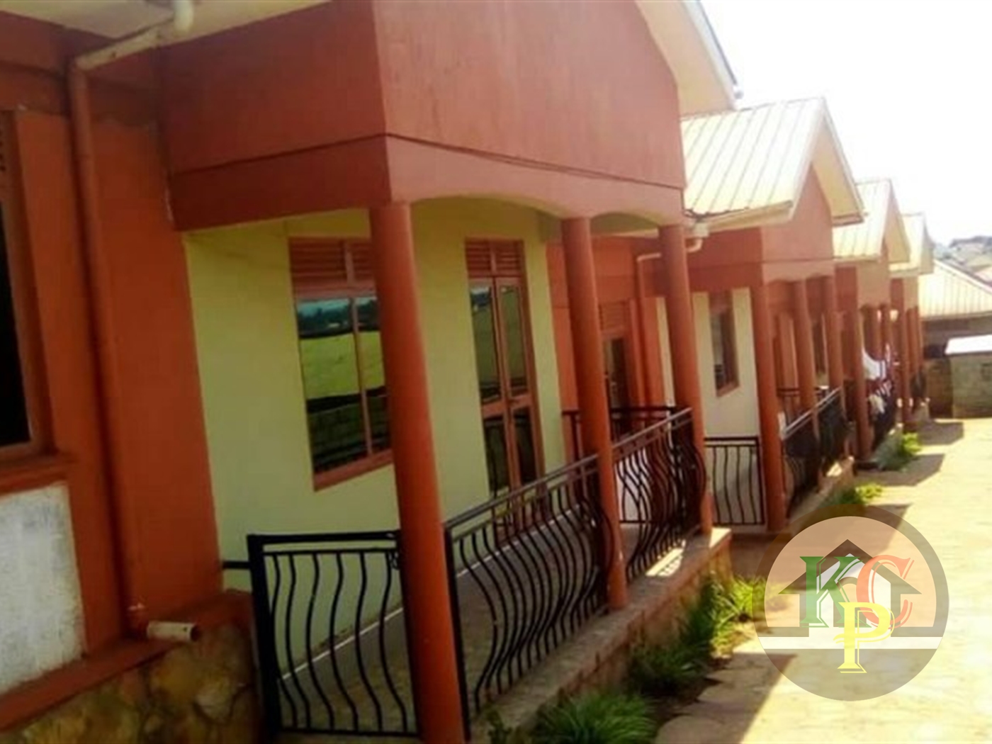 Semi Detached for rent in Mpererwe Kampala