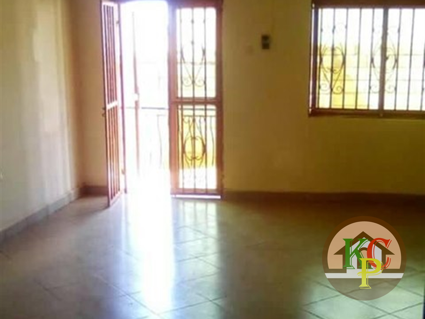 Semi Detached for rent in Mpererwe Kampala