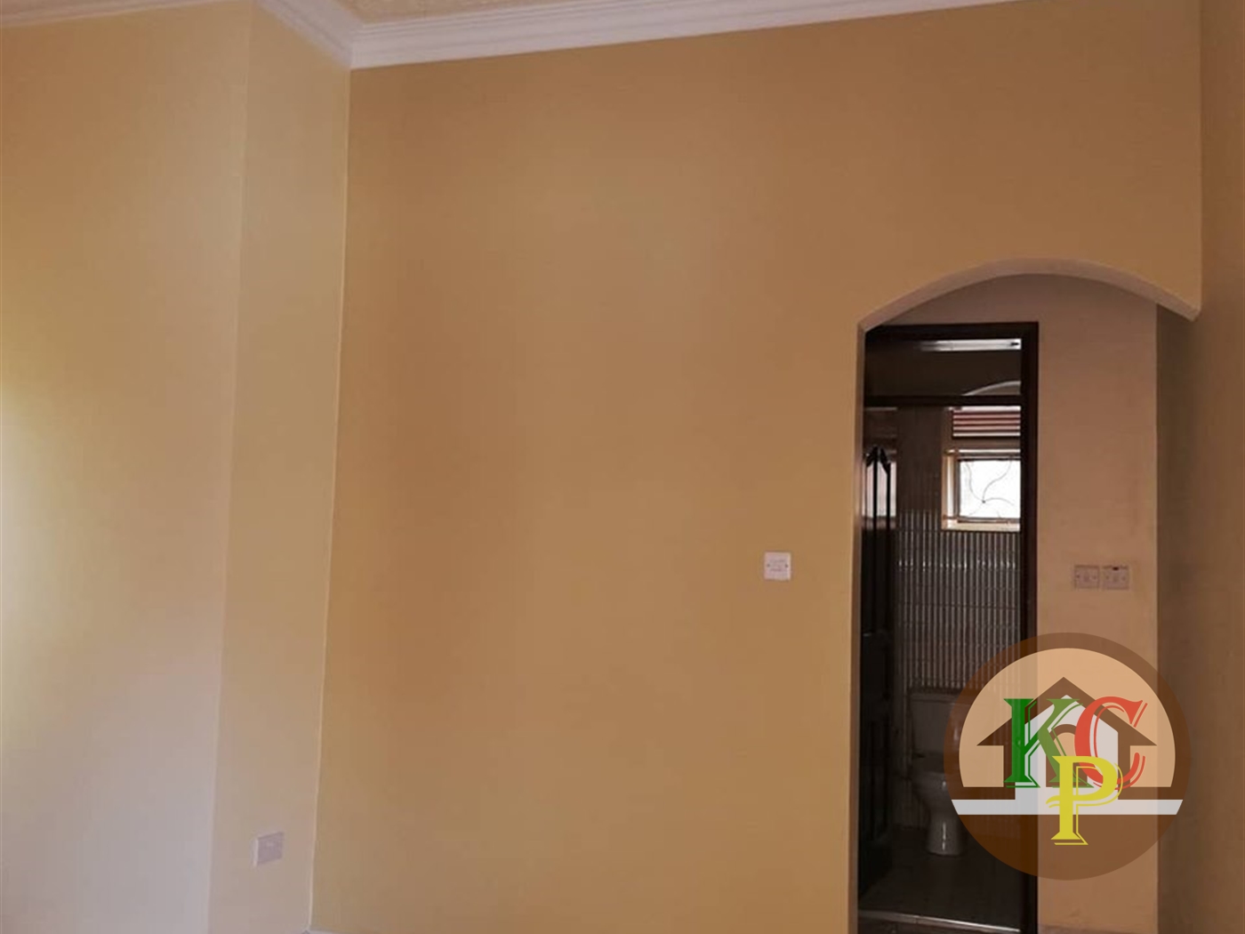 Semi Detached for rent in Kisaasi Kampala