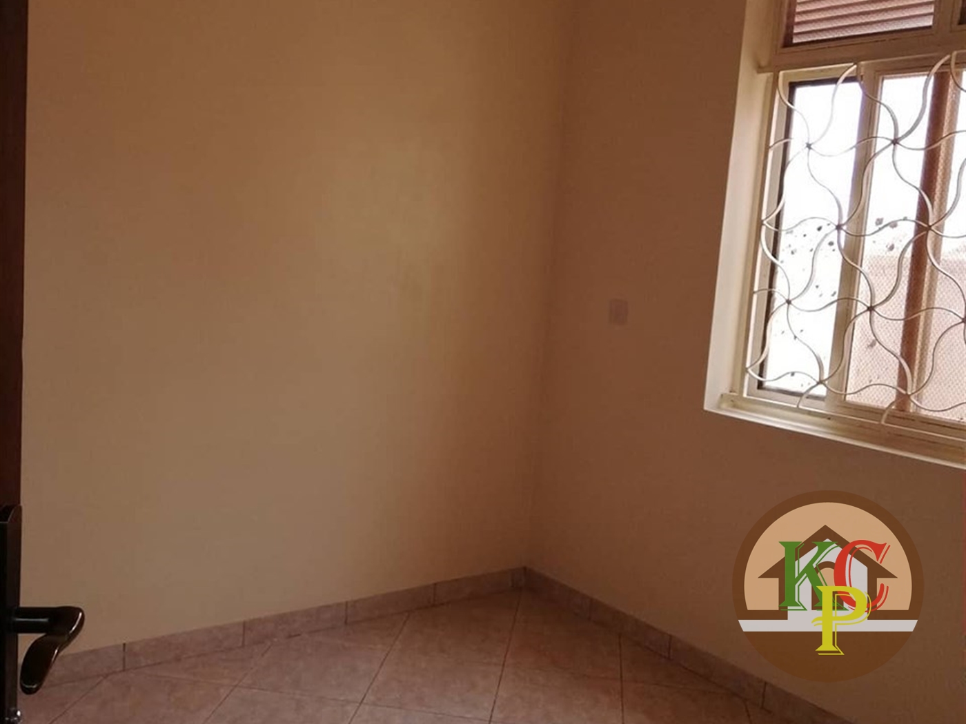 Semi Detached for rent in Kisaasi Kampala